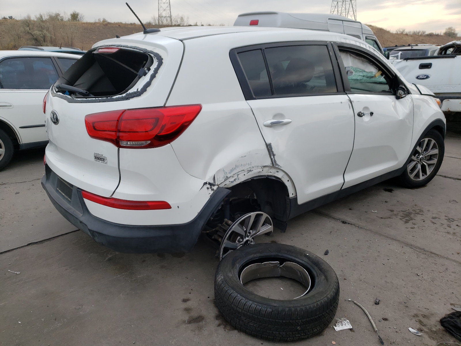 Photo 4 from auction – 2014 KIA SPORTAGE B with VIN KNDPB3ACXE7557757