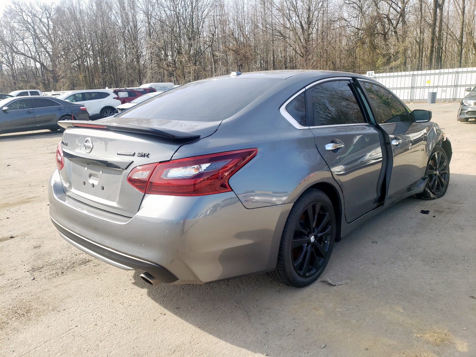 Photo 4 from auction – 2018 NISSAN ALTIMA 2.5 with VIN 1N4AL3AP9JC222888