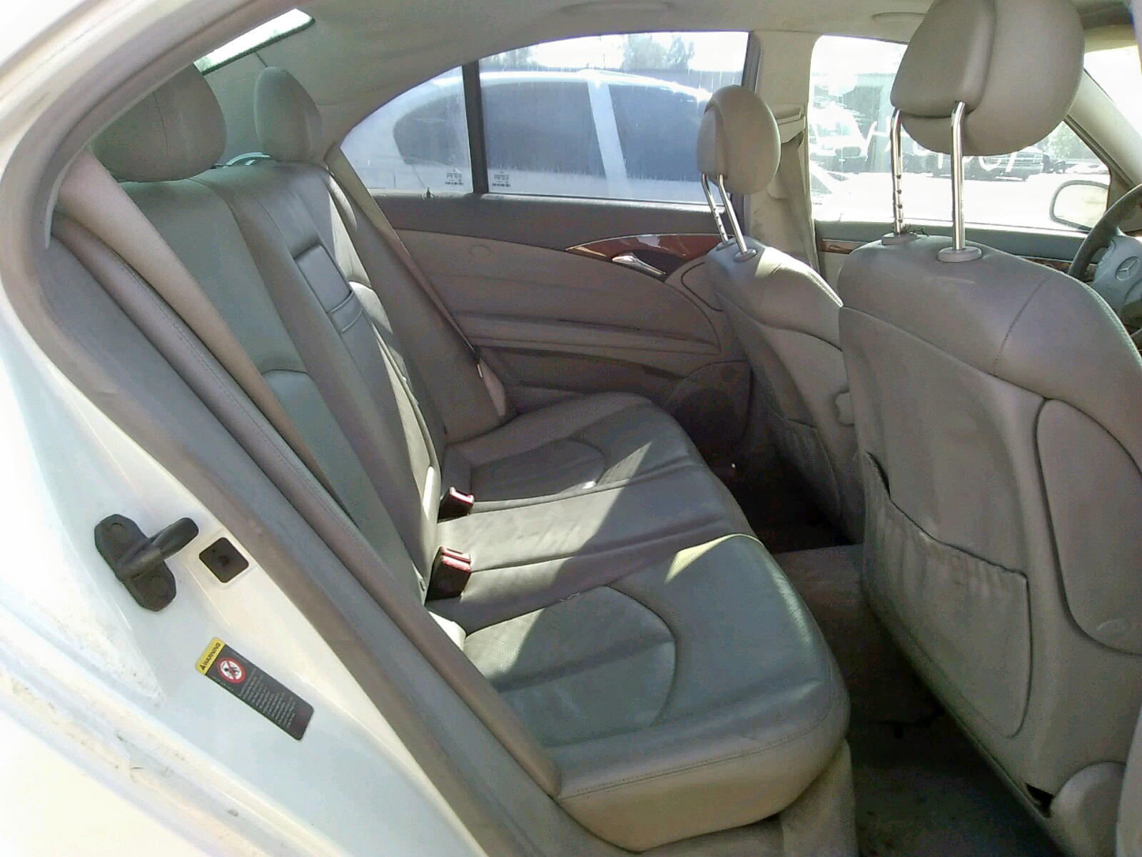 Photo 6 from auction – 2004 MERCEDES-BENZ E 320 with VIN WDBUF65J64A421434