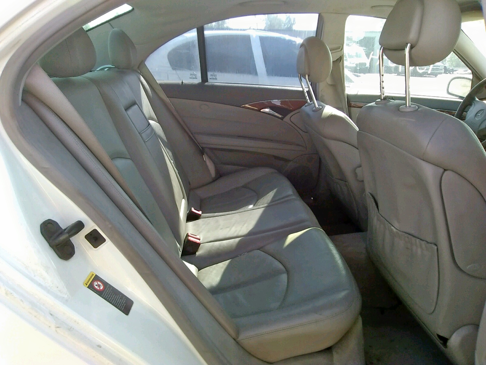 Zdjęcie 6 z aukcji – 2004 MERCEDES-BENZ E 320 z VIN WDBUF65J64A421434