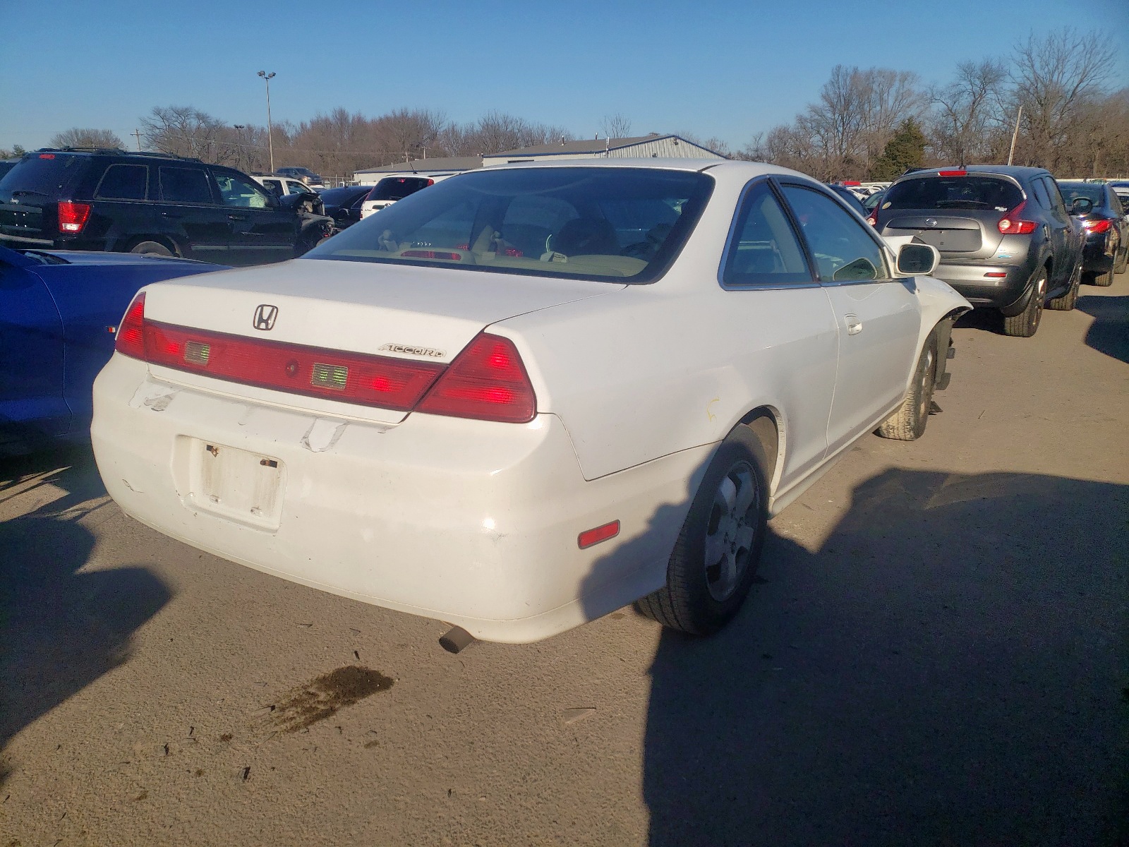 Photo 4 from auction – 2002 HONDA ACCORD EX with VIN 1HGCG32702A034832