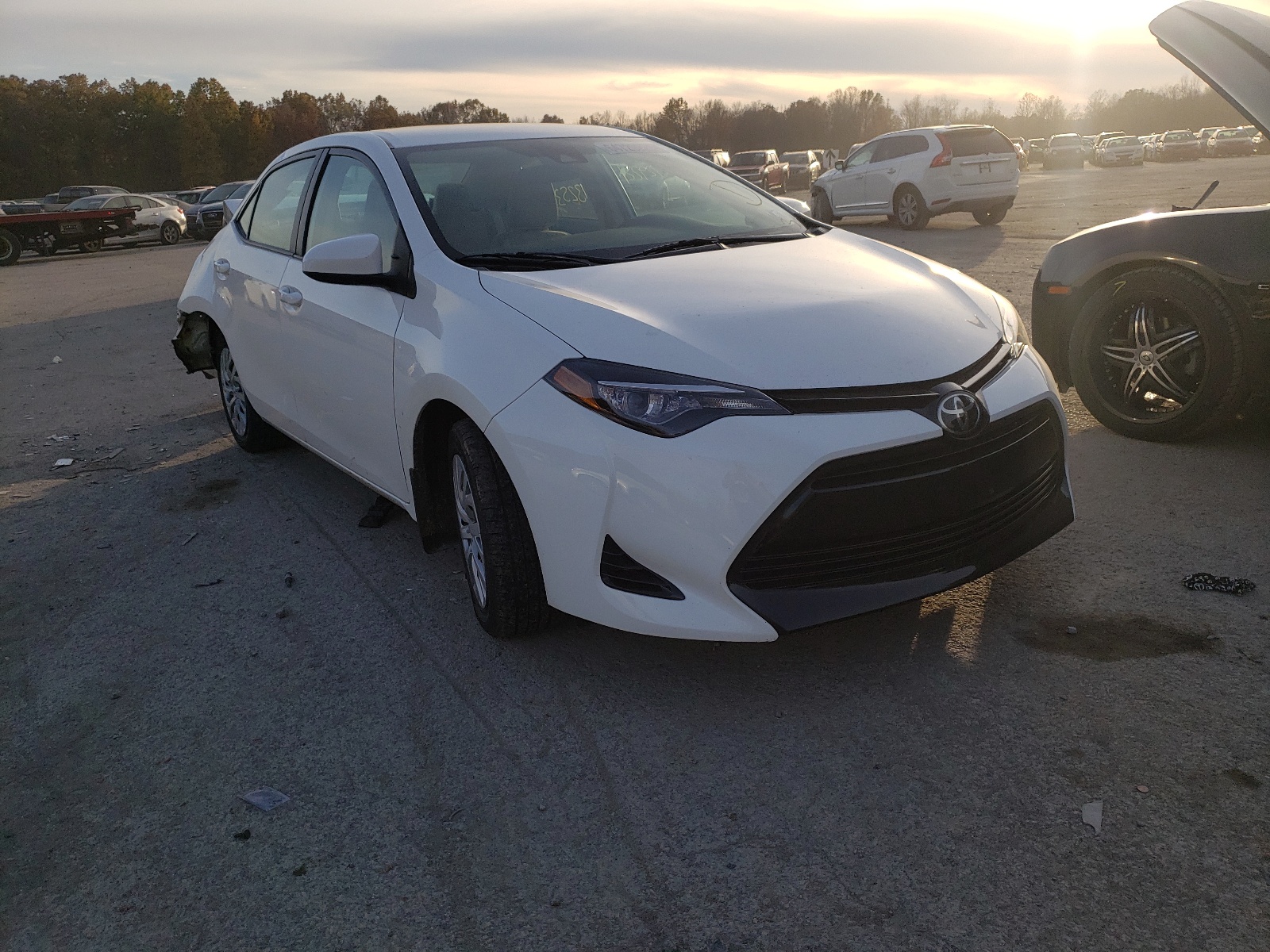 TOYOTA COROLLA L 2017 with VIN 5YFBURHE9HP618971 - Photo from auction