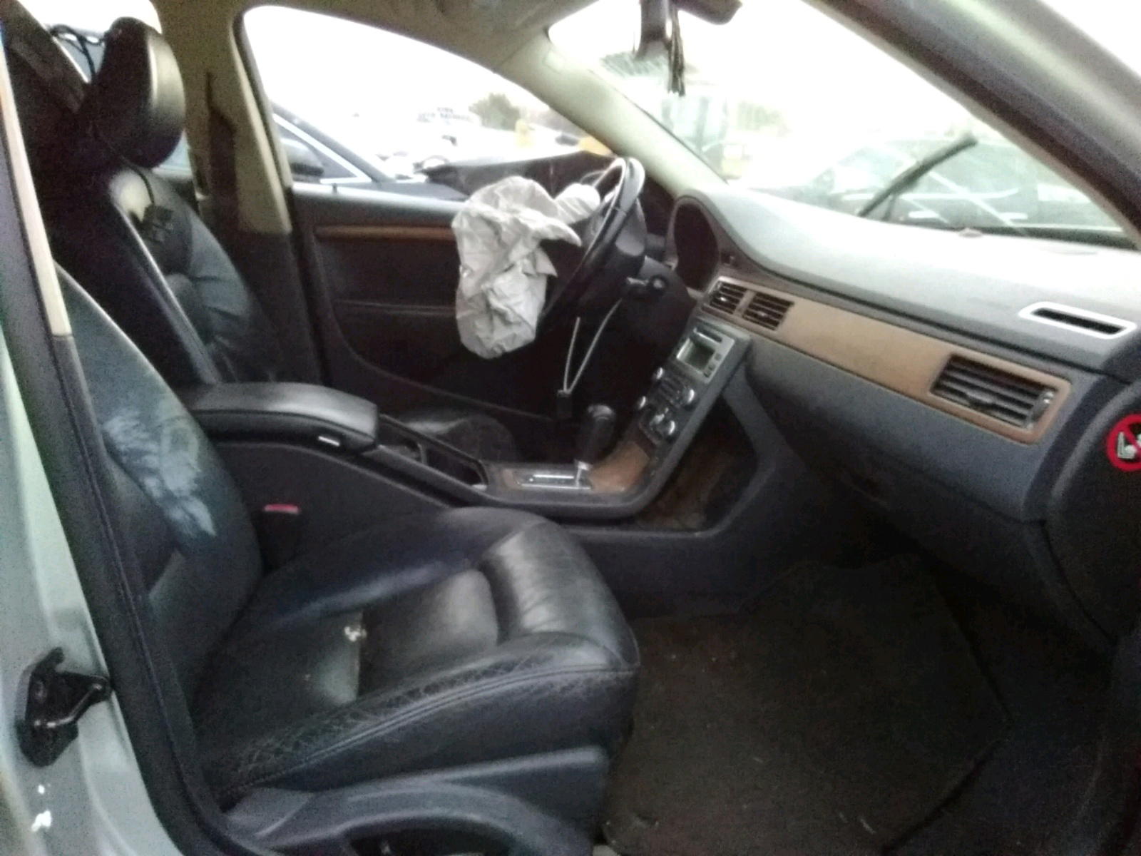 Photo 5 from auction – 2008 VOLVO S80 with VIN YV1AS982981077667