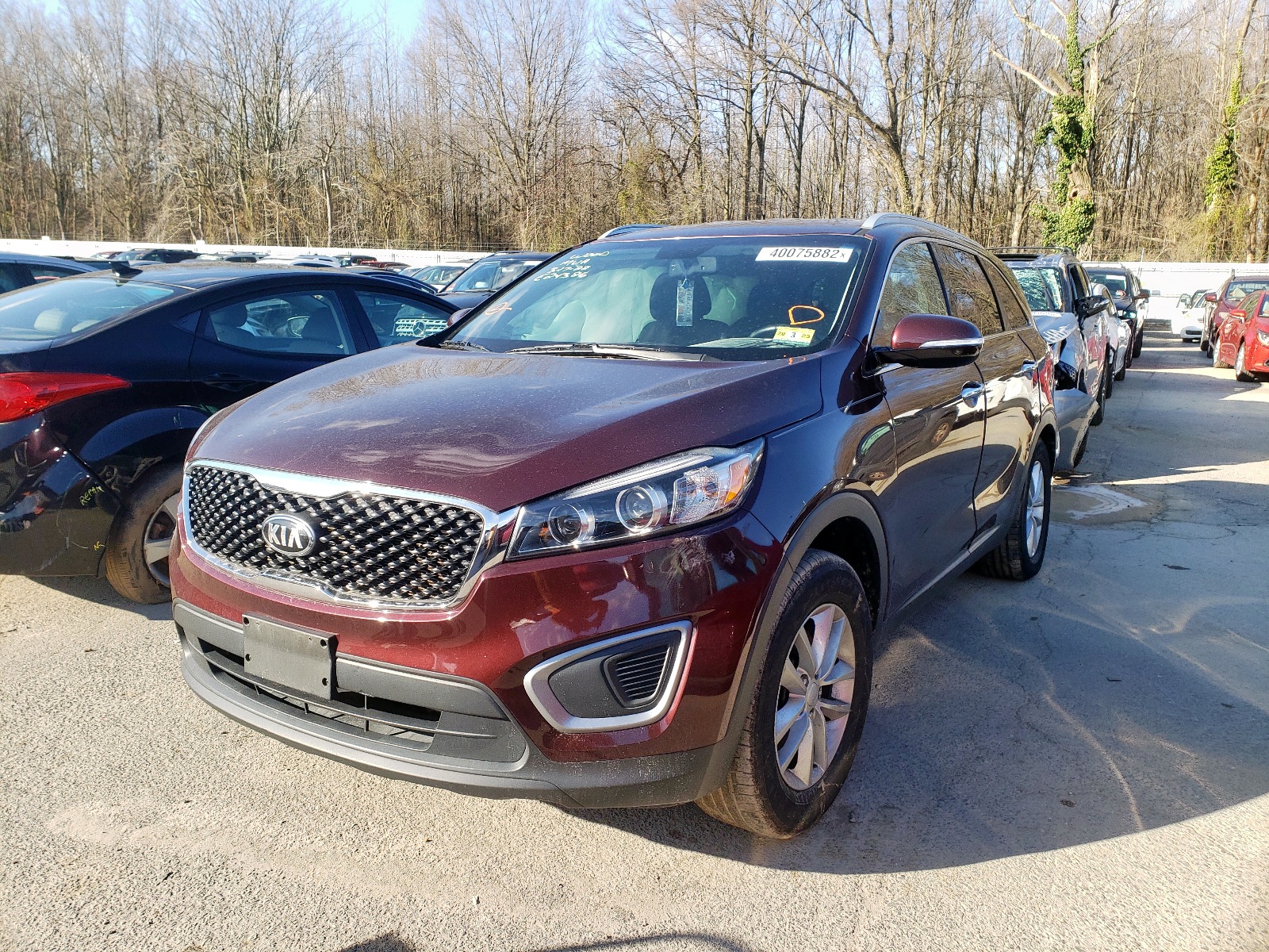 Photo 2 from auction – 2016 KIA SORENTO LX with VIN 5XYPG4A39GG128008