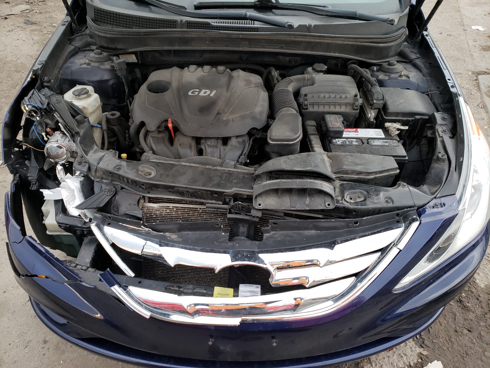 Photo 7 from auction – 2011 HYUNDAI SONATA GLS with VIN 5NPEB4AC6BH044431