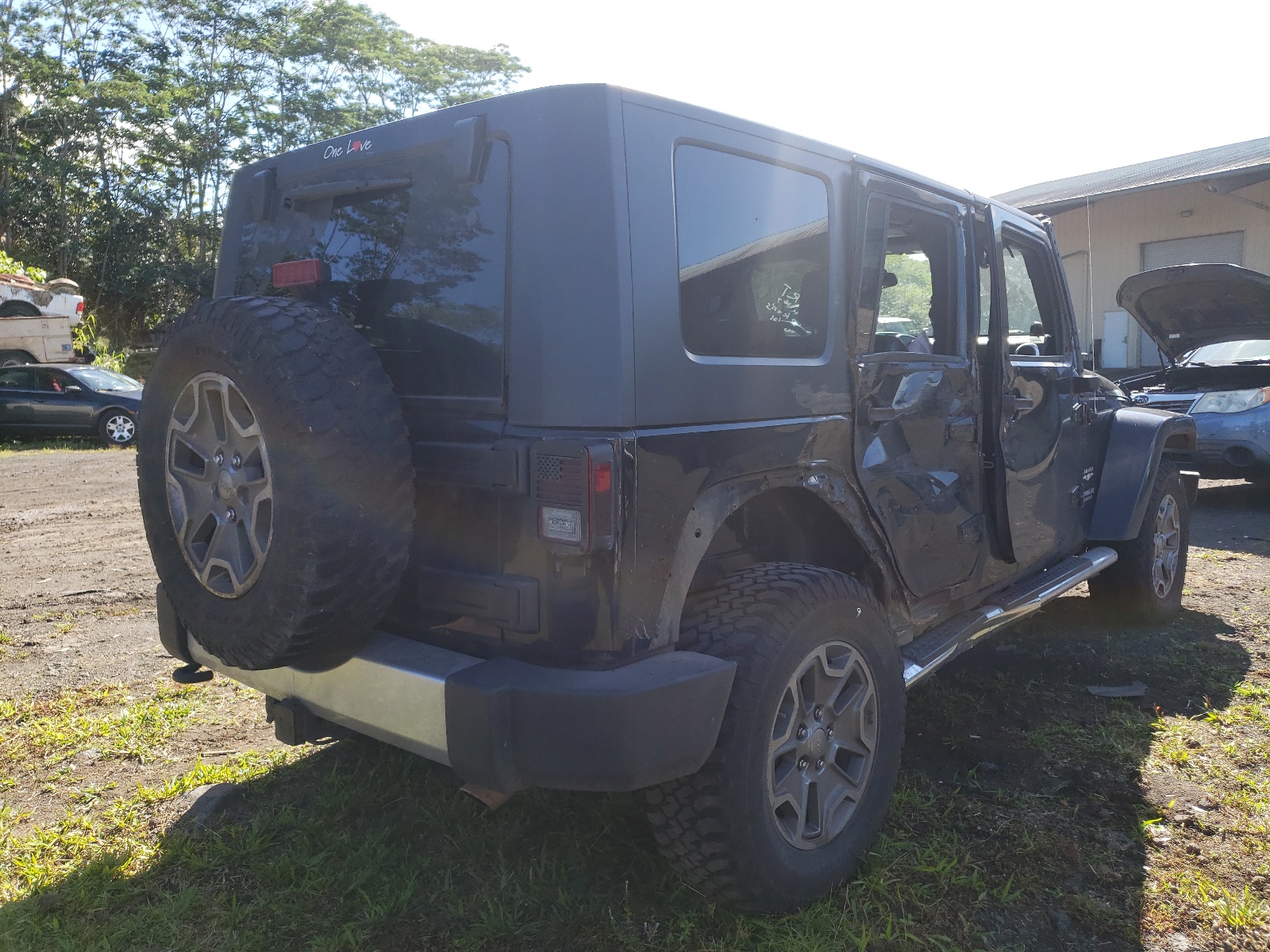 Photo 4 from auction – 2010 JEEP WRANGLER U with VIN 1J4HA5H13AL122646