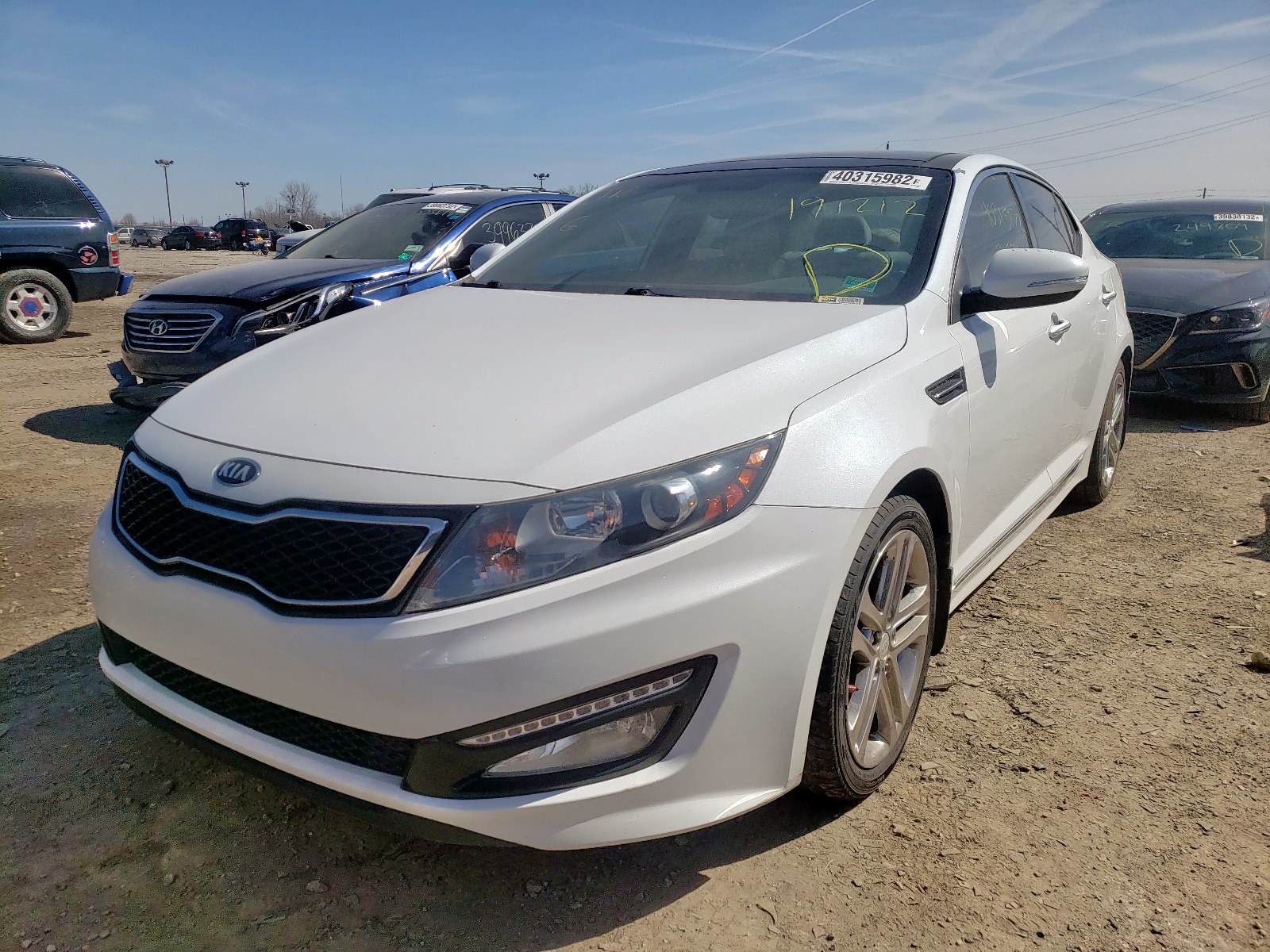 Photo 2 from auction – 2013 KIA OPTIMA SX with VIN 5XXGR4A69DG191212