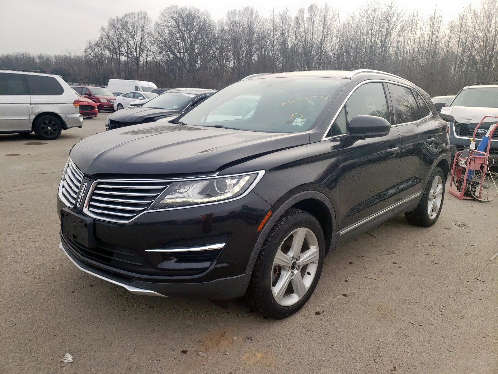 Photo 2 from auction – 2015 LINCOLN MKC with VIN 5LMCJ1A92FUJ45712