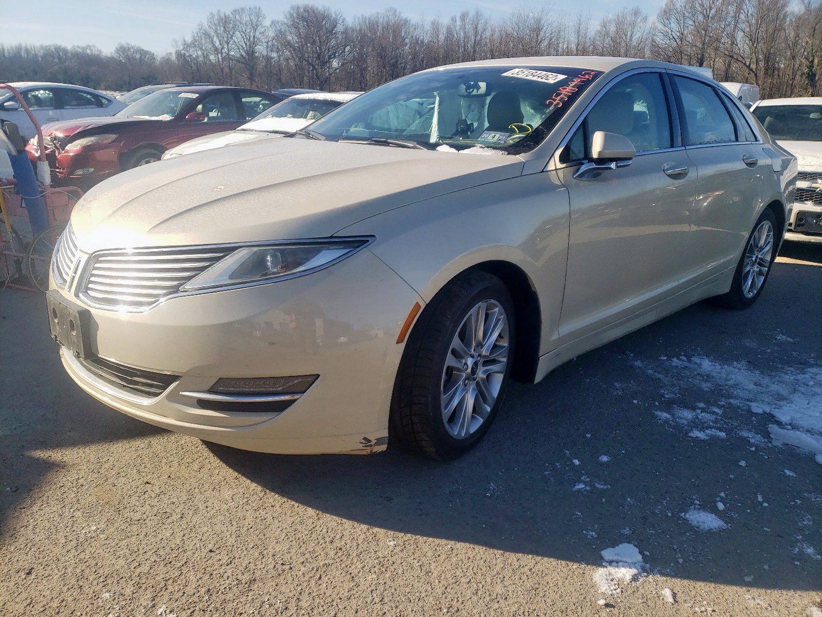 Photo 2 from auction – 2014 LINCOLN MKZ HYBRID with VIN 3LN6L2LU7ER835169