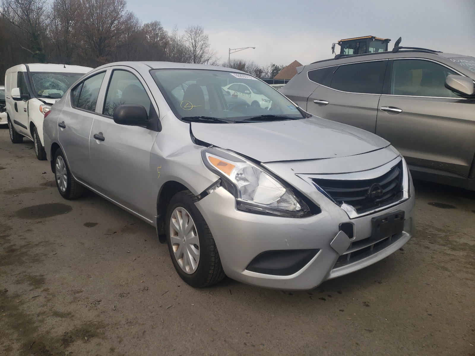 NISSAN VERSA S 2015 with VIN 3N1CN7AP1FL822565 - Photo from auction