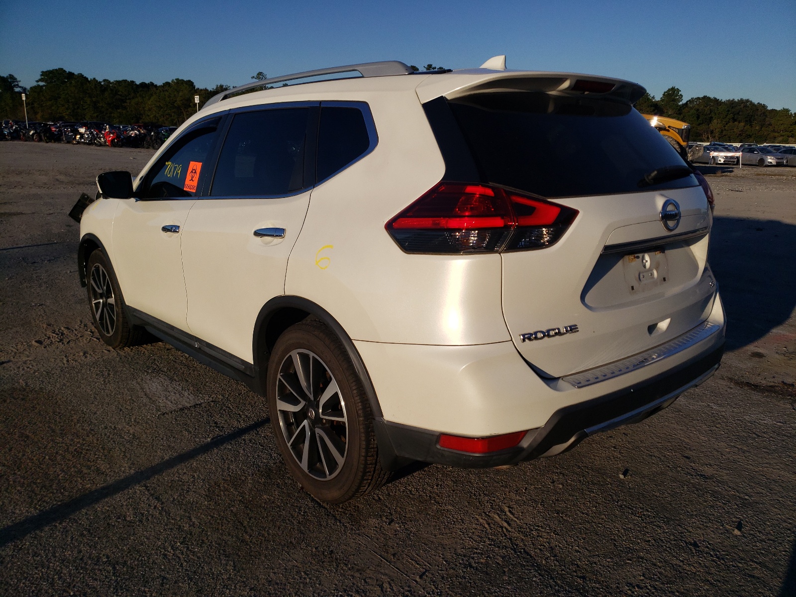 Photo 13 from auction – 2017 NISSAN ROGUE S with VIN 5N1AT2MT6HC761309