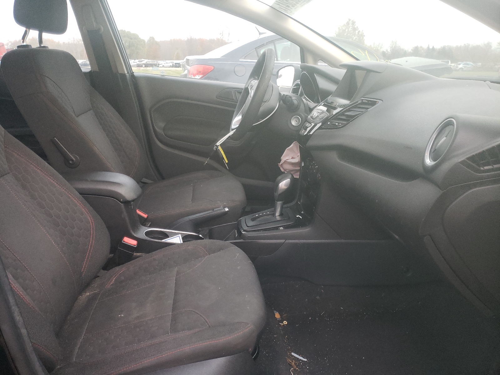 Photo 5 from auction – 2017 FORD FIESTA SE with VIN 3FADP4BJ5HM136200