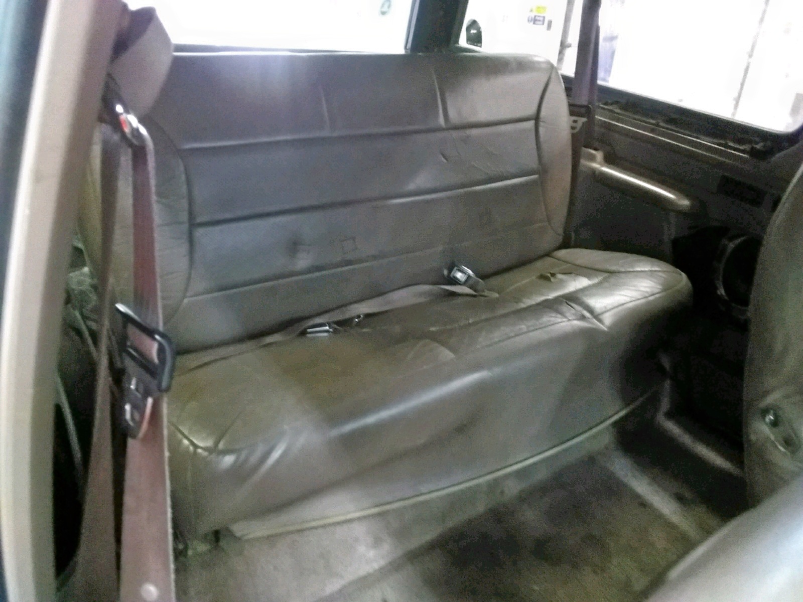 Photo 6 from auction – 1993 FORD BRONCO U10 with VIN 1FMEU15H7PLA08390