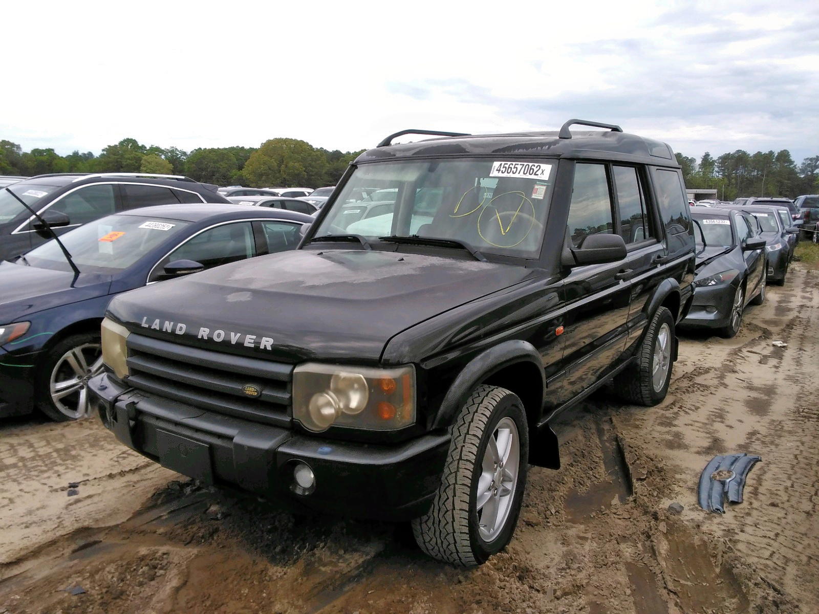 Photo 2 from auction – 2003 LAND ROVER DISCOVERY with VIN SALTY16403A814744