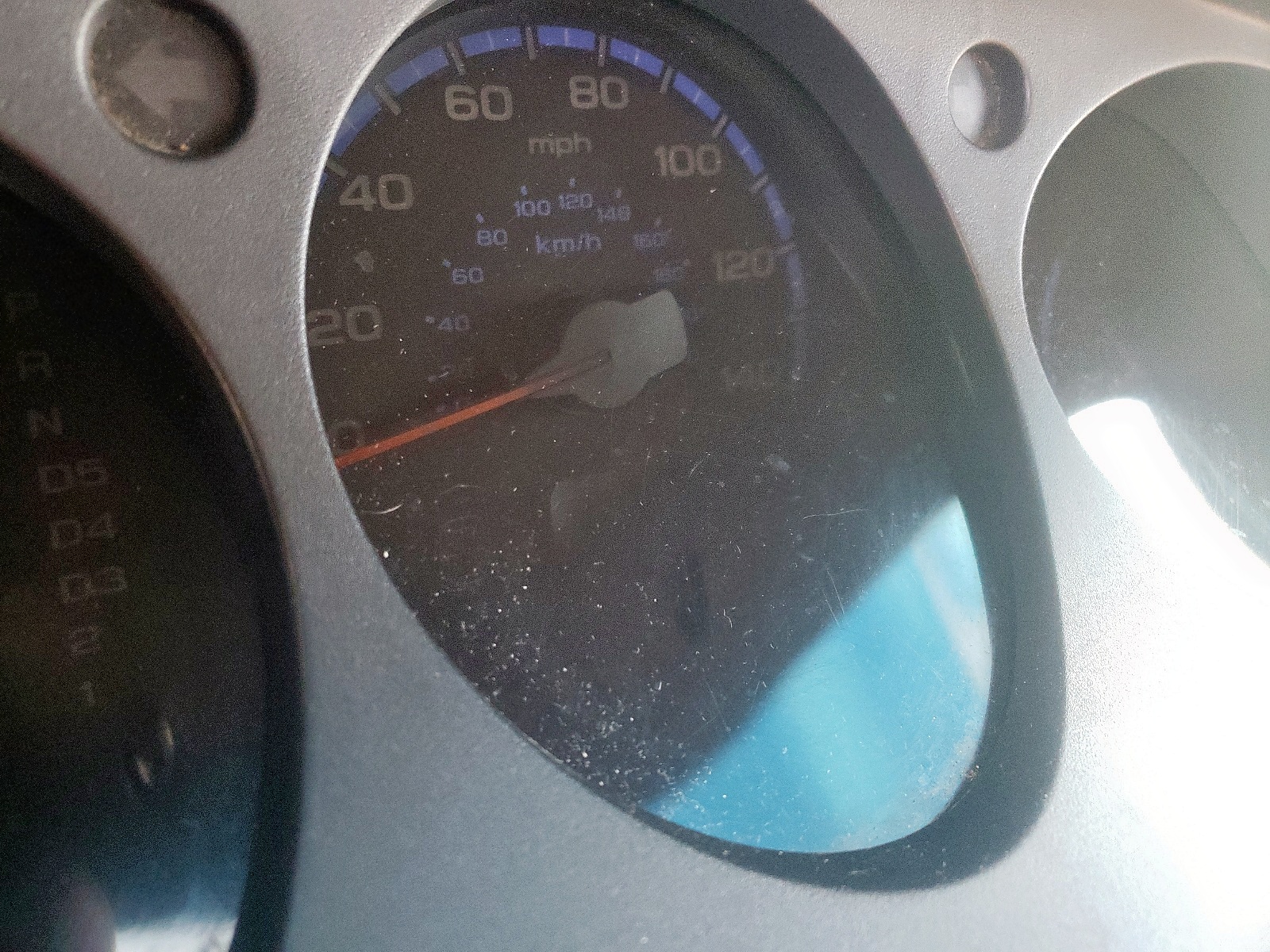 Photo 8 from auction – 2004 ACURA MDX with VIN 2HNYD18204H553942