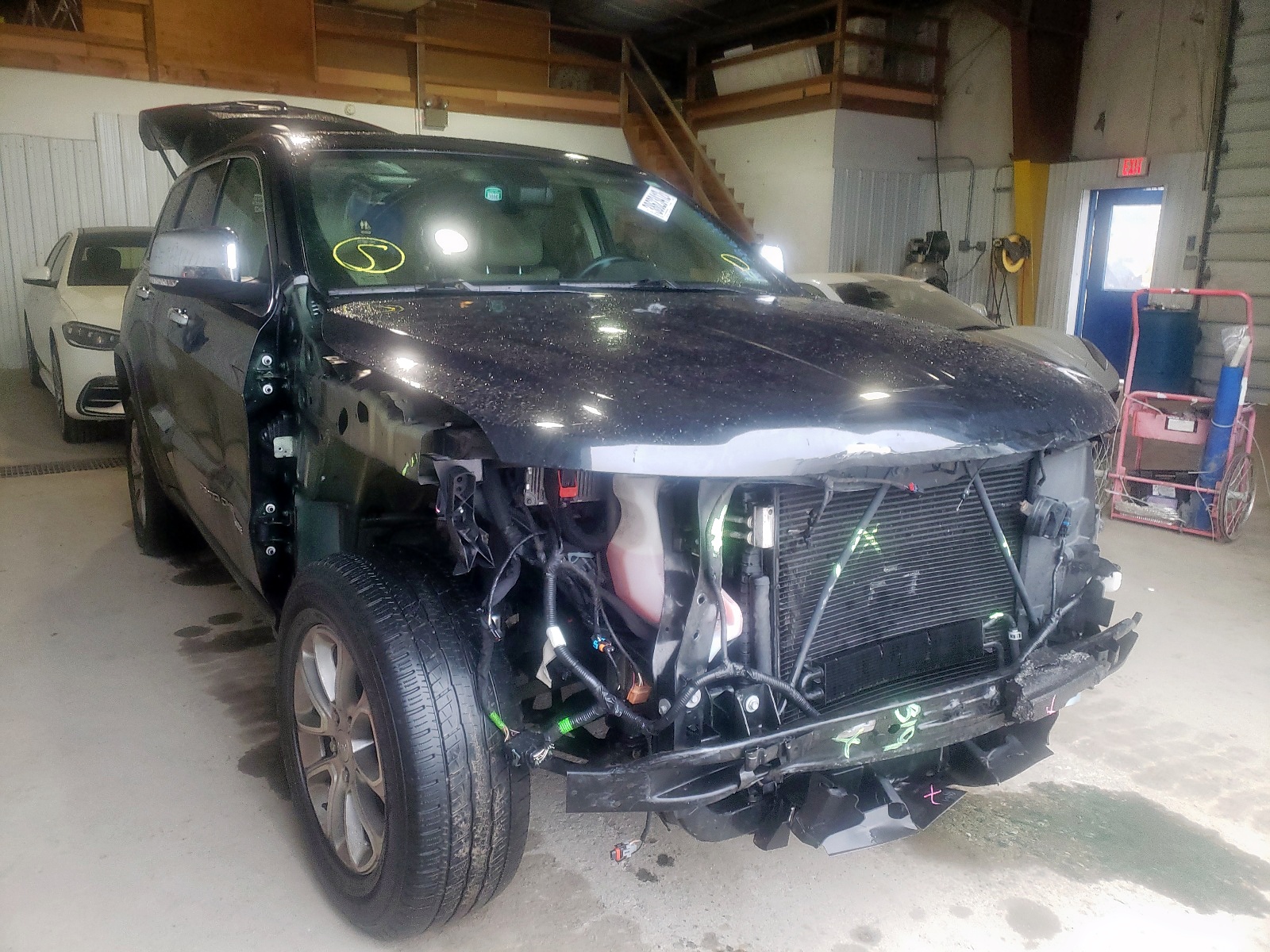 Photo 1 from auction – 2015 JEEP GRAND CHER with VIN 1C4RJFBG6FC183414