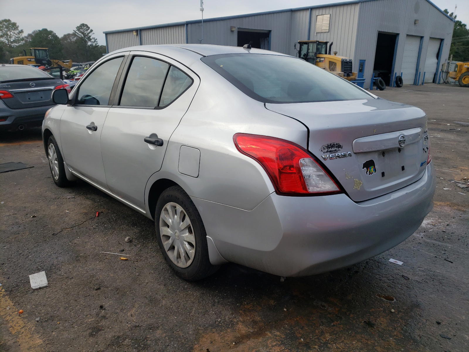 Photo 3 from auction – 2012 NISSAN VERSA S with VIN 3N1CN7AP4CL836360