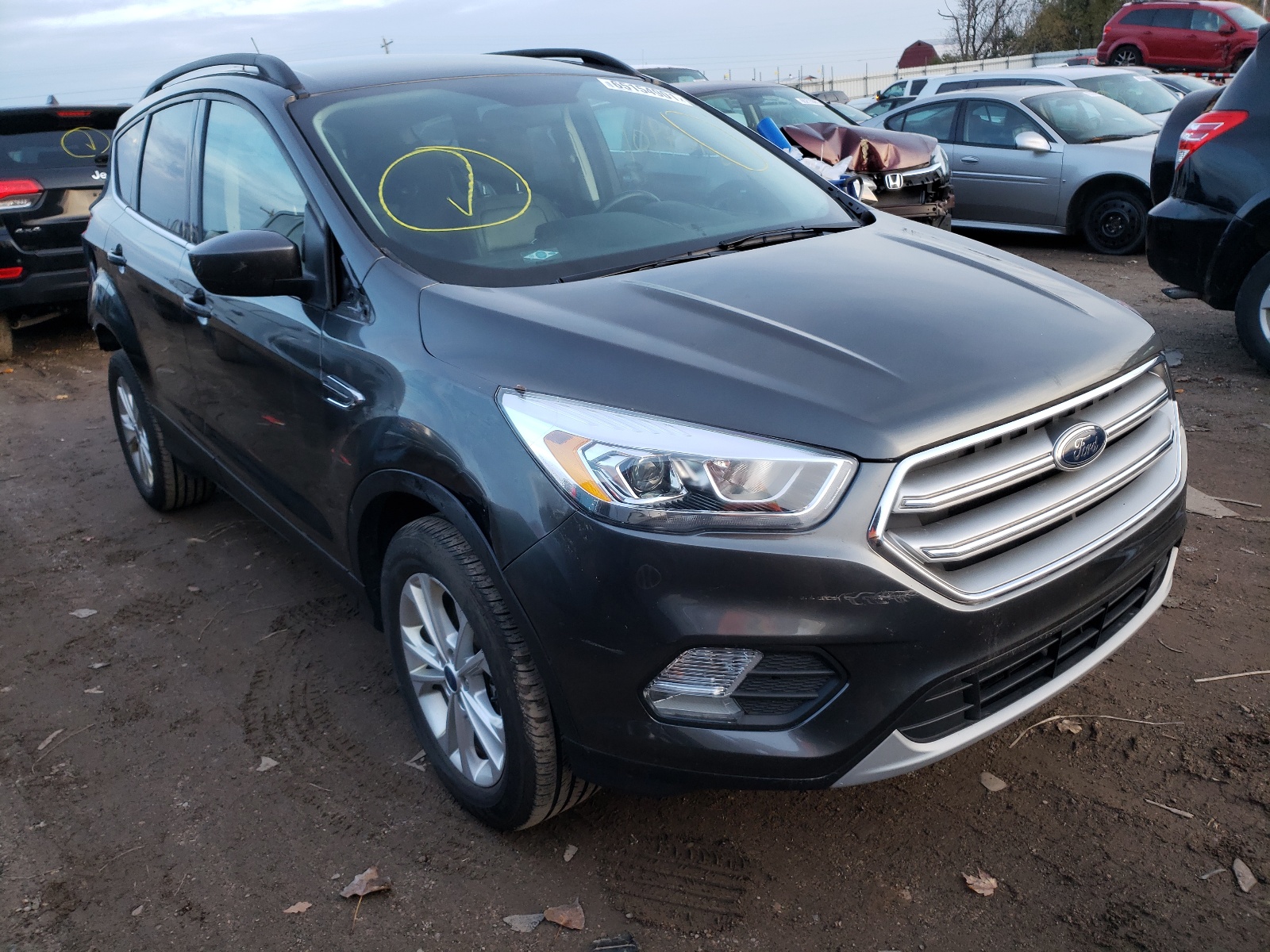 Photo 1 from auction – 2017 FORD ESCAPE SE with VIN 1FMCU0G95HUE33979