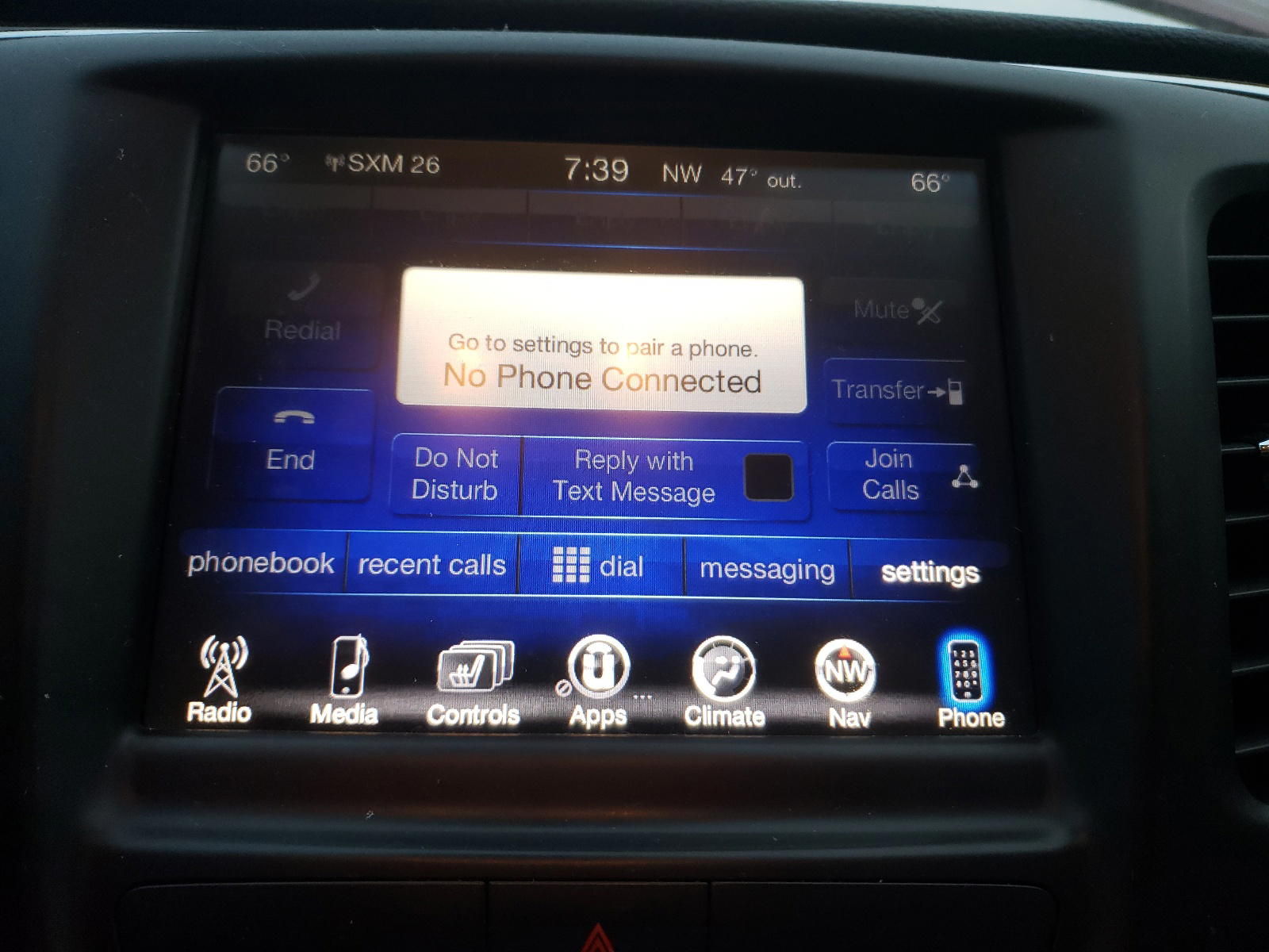 Photo 9 from auction – 2015 CHRYSLER 200 C with VIN 1C3CCCEG0FN551119