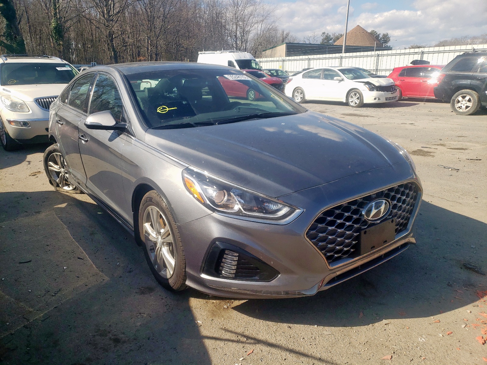 HYUNDAI SONATA LIM 2019 with VIN 5NPE34AF6KH741895 - Photo from auction