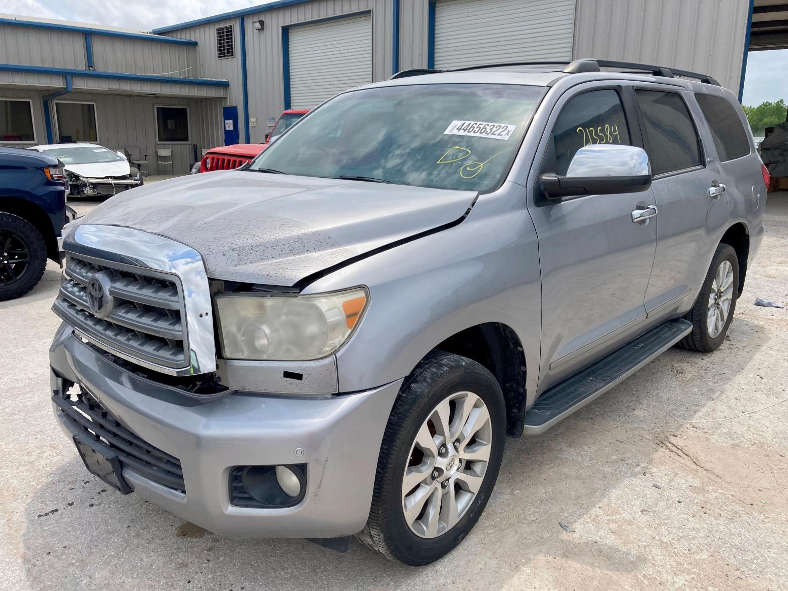 Photo 2 from auction – 2012 TOYOTA SEQUOIA LI with VIN 5TDKY5G12CS041888