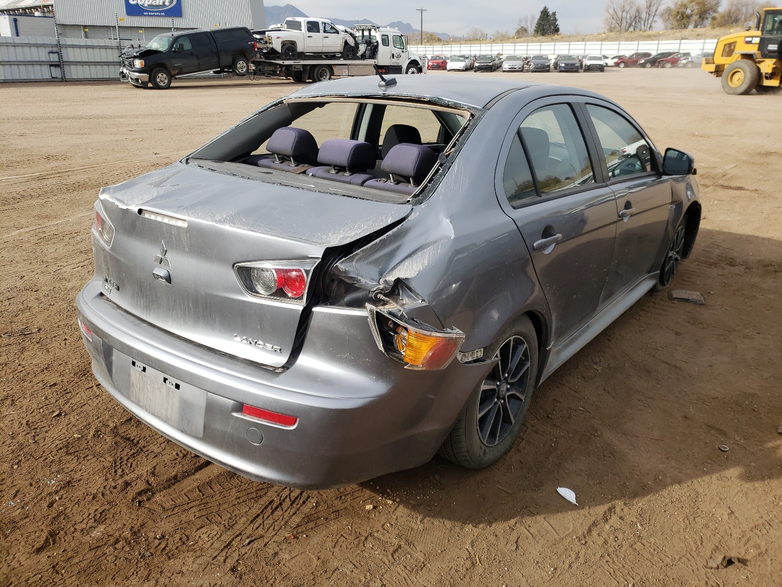 Photo 4 from auction – 2015 MITSUBISHI LANCER SE with VIN JA32V2FW7FU022613