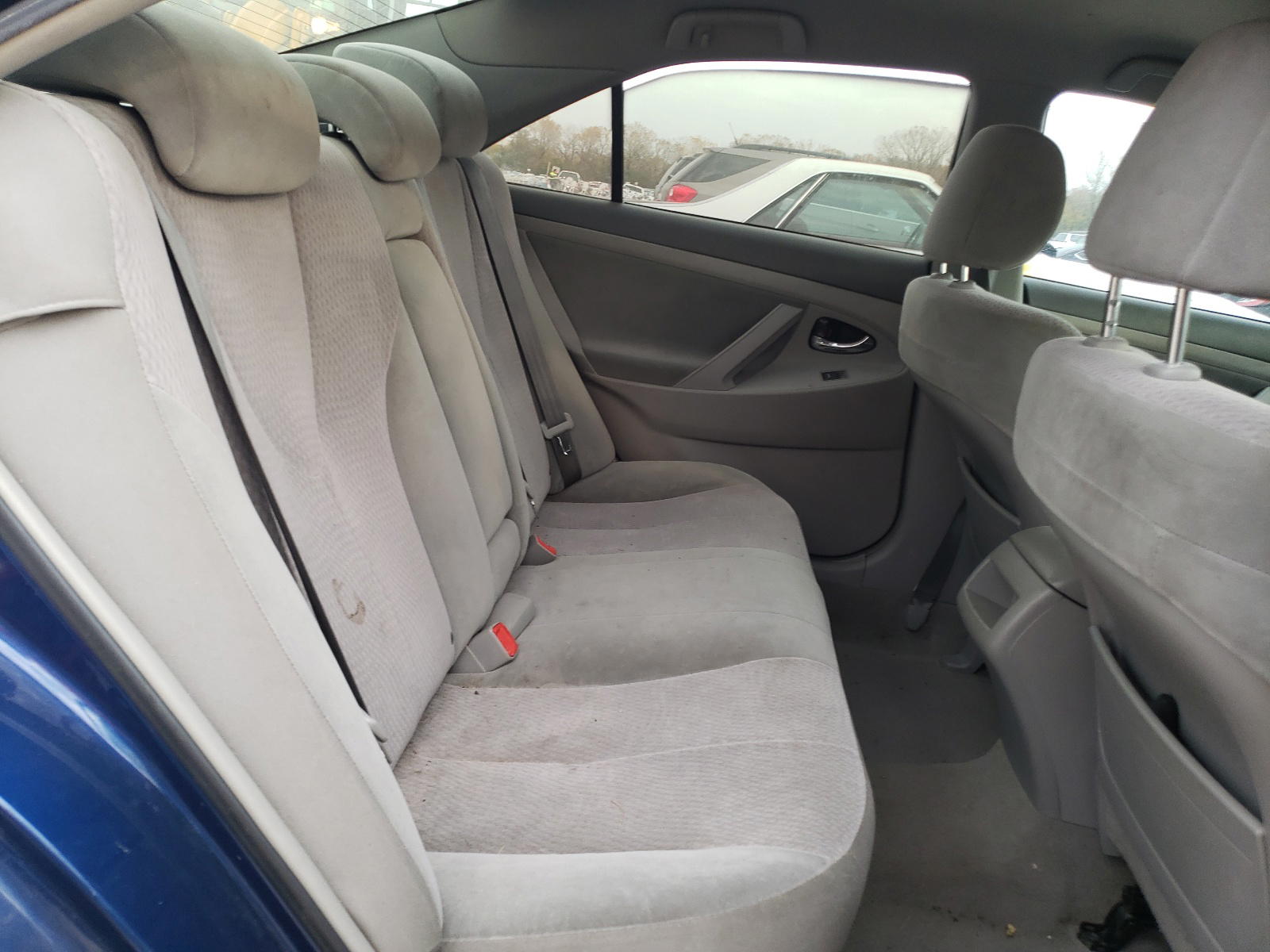 Photo 6 from auction – 2010 TOYOTA CAMRY BASE with VIN 4T4BF3EK8AR037604