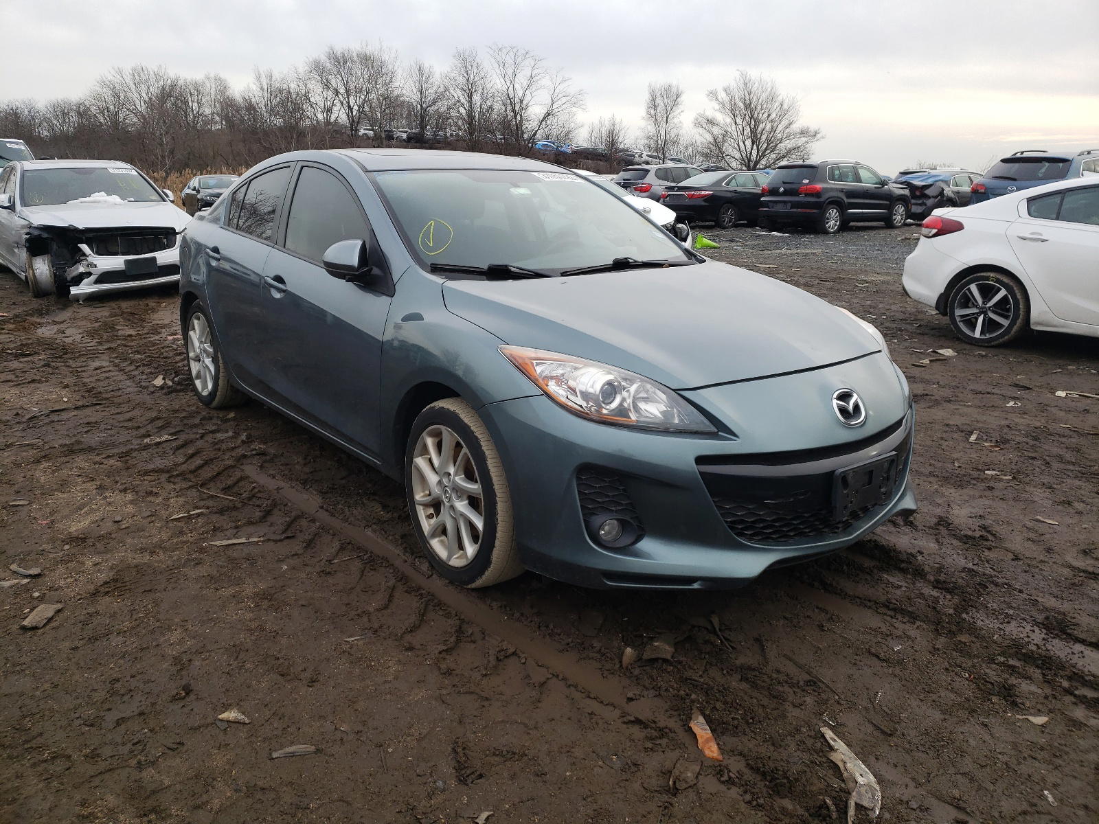 MAZDA 3 S 2012 with VIN JM1BL1V5XC1502085 - Photo from auction