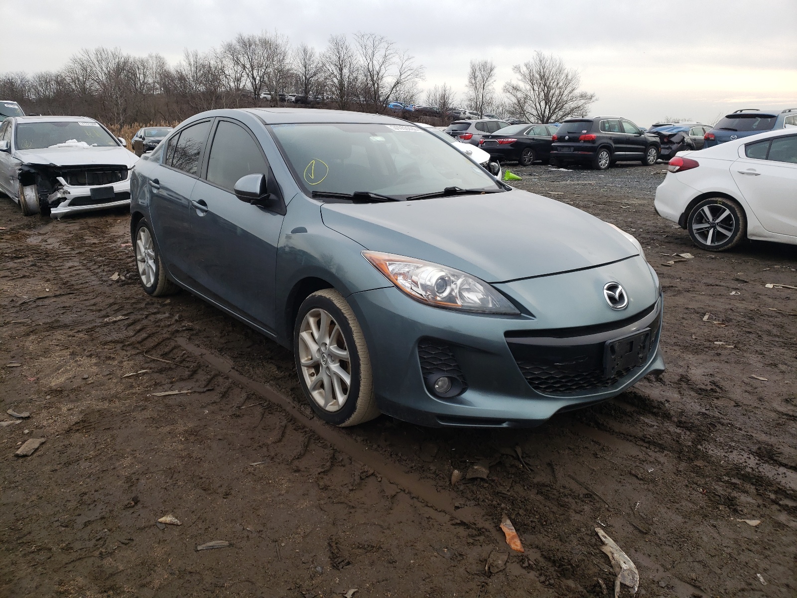 MAZDA 3 S 2012 مع رقم تعريف المركبة JM1BL1V5XC1502085 - صورة من المزاد