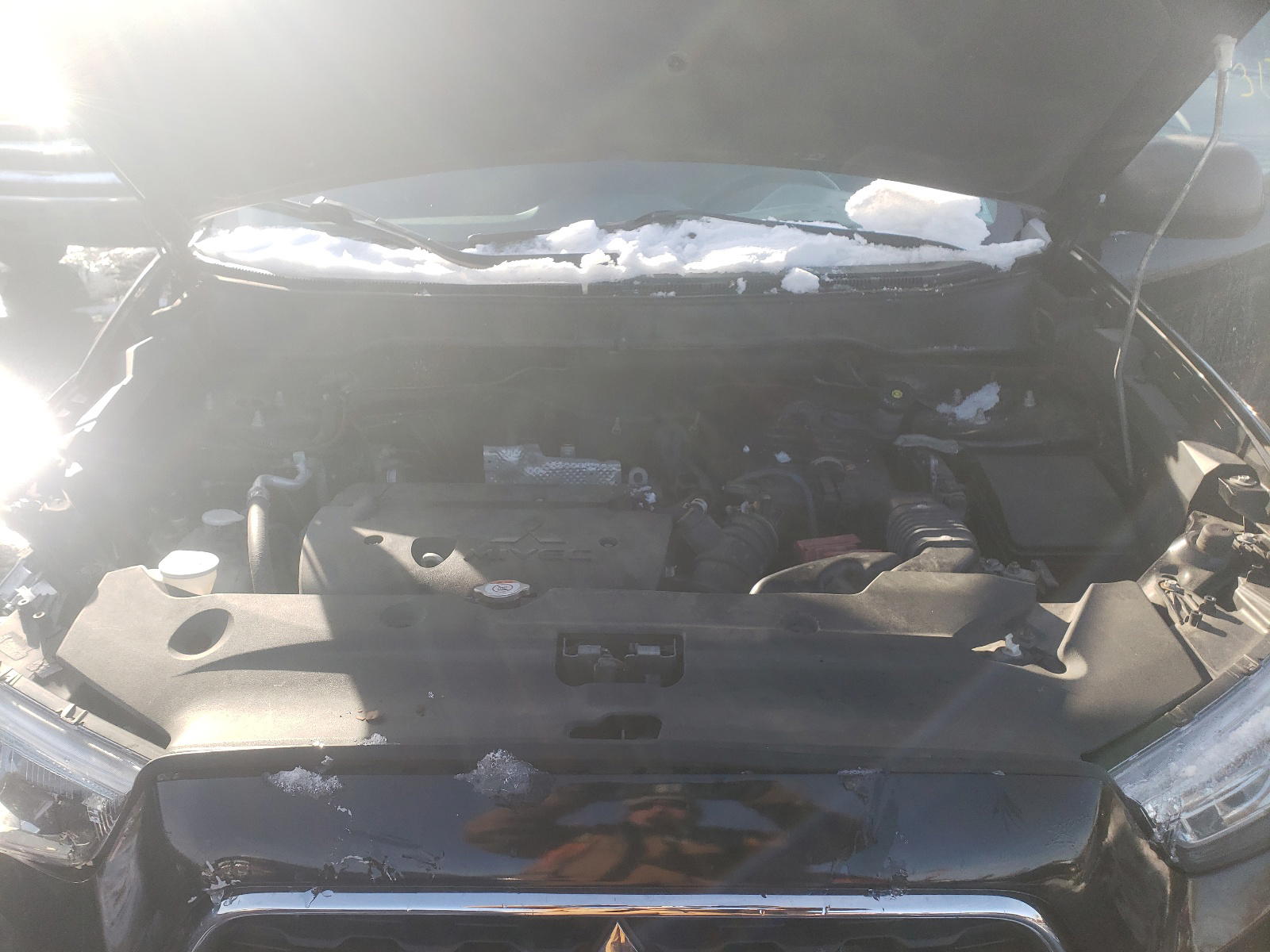 Photo 7 from auction – 2015 MITSUBISHI OUTLANDER with VIN 4A4AR3AU6FE008928