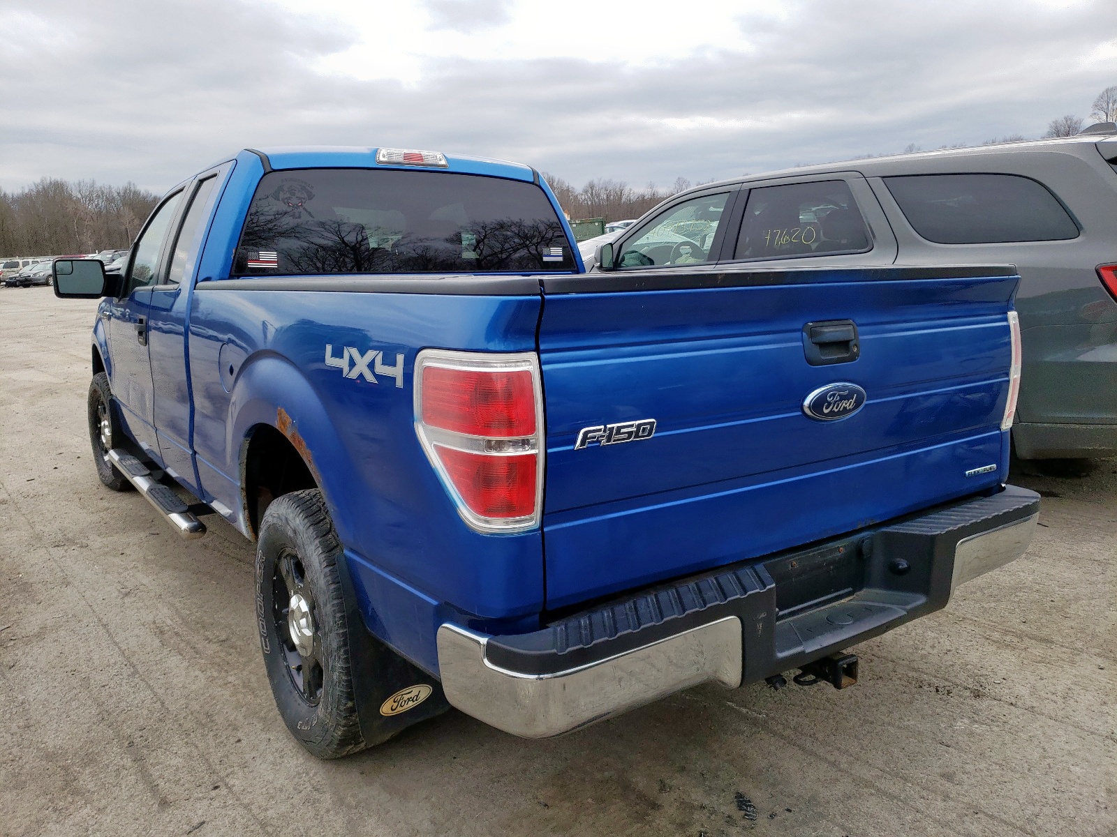 Foto 3 de la subasta – 2013 FORD F150 SUPER con VIN 1FTFX1EF5DFA68936