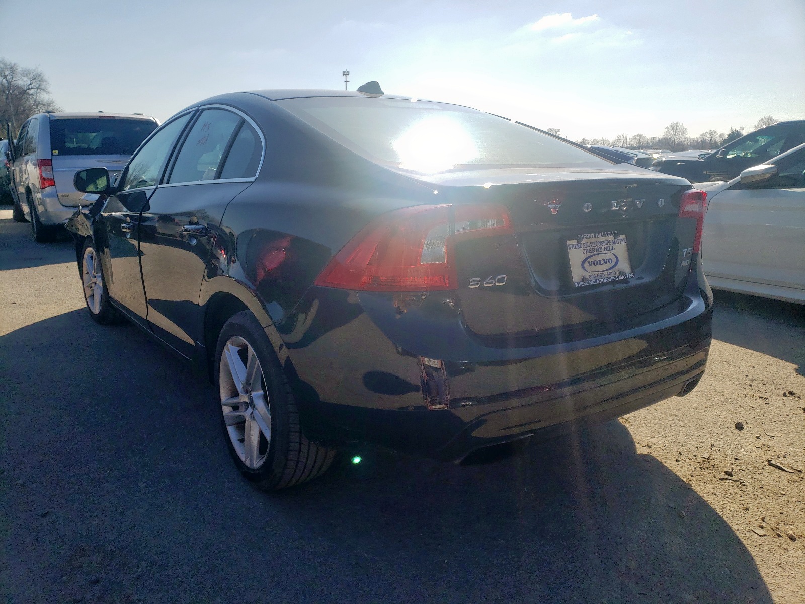 Photo 3 from auction – 2015 VOLVO S60 PLATIN with VIN YV1612TM2F2340758