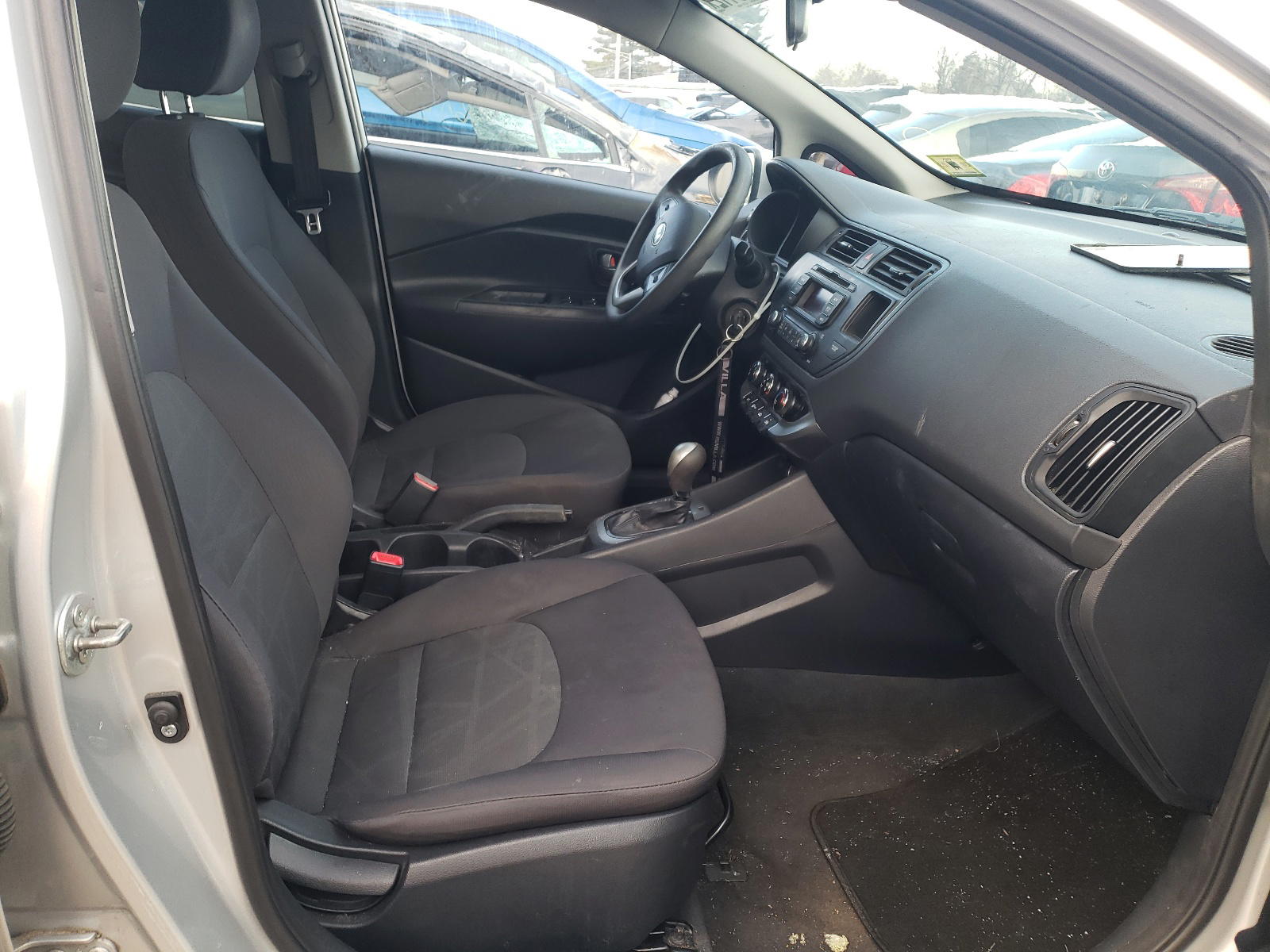 Photo 5 from auction – 2013 KIA RIO LX with VIN KNADM4A30D6230157