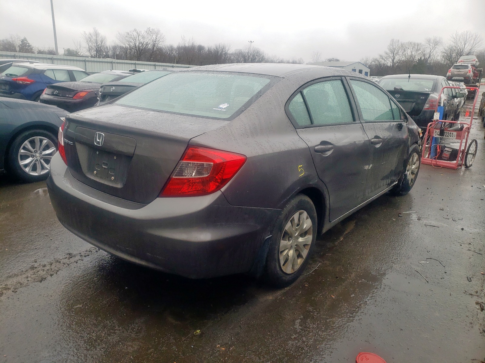 Photo 4 from auction – 2012 HONDA CIVIC LX with VIN 19XFB2F51CE383428