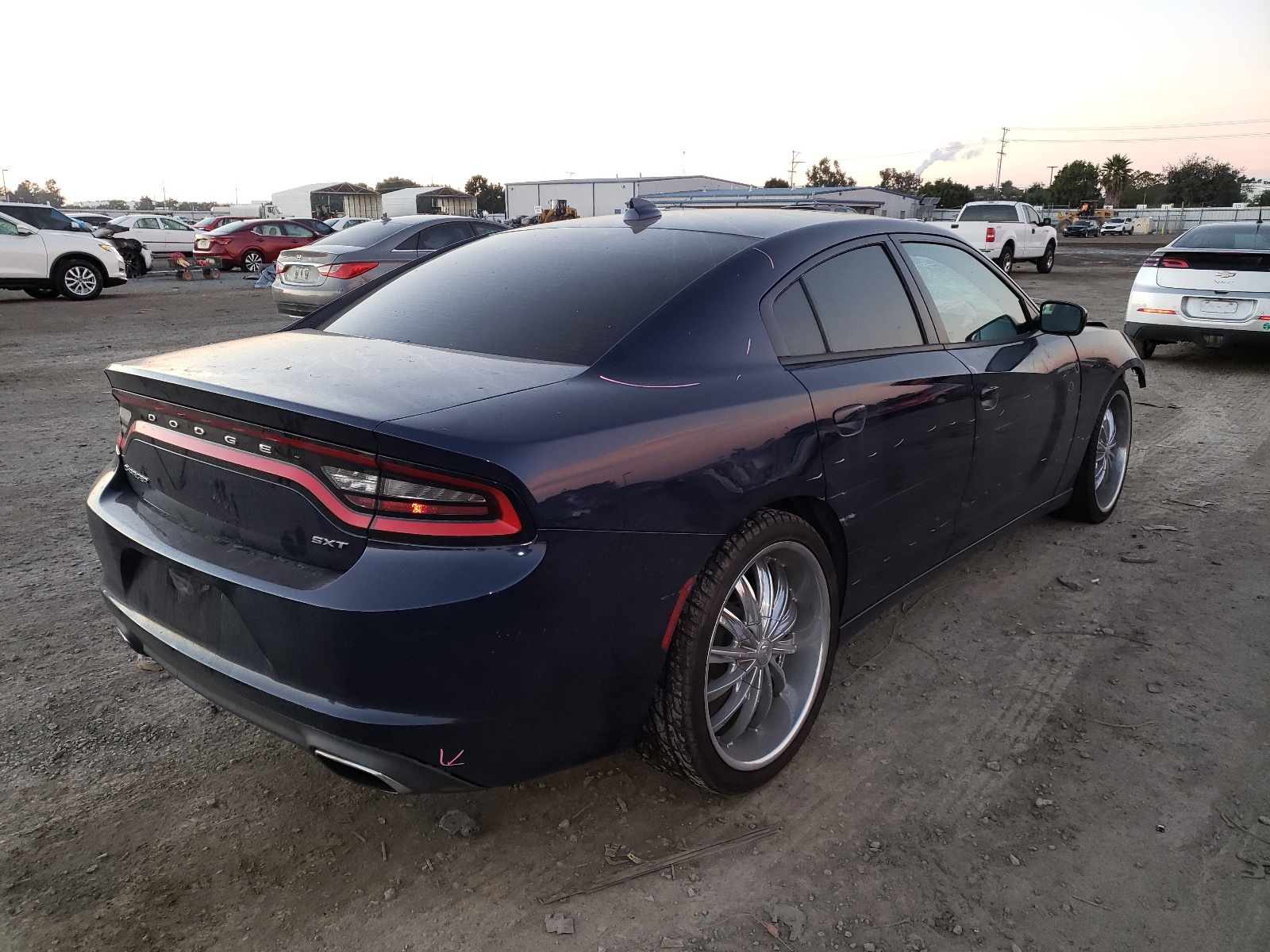Photo 4 from auction – 2015 DODGE CHARGER SX with VIN 2C3CDXHG8FH846879