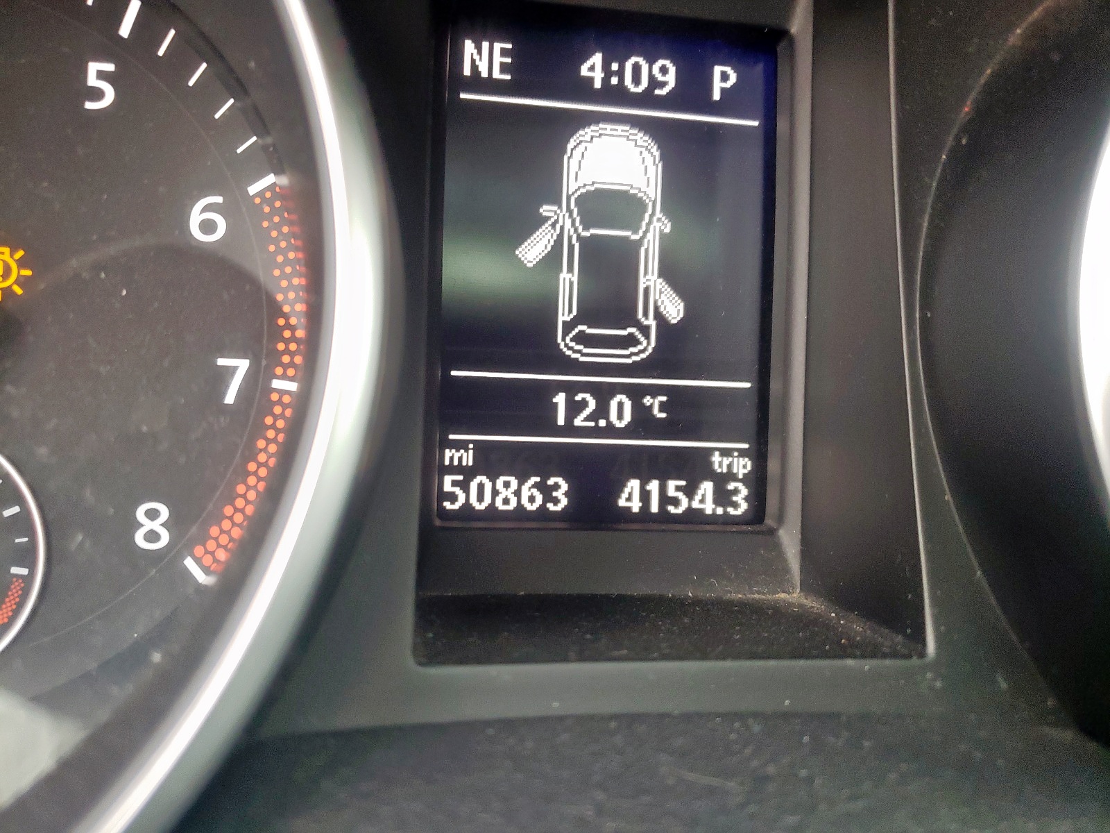 Photo 8 from auction – 2013 VOLKSWAGEN GOLF with VIN WVWDB7AJ2DW140422