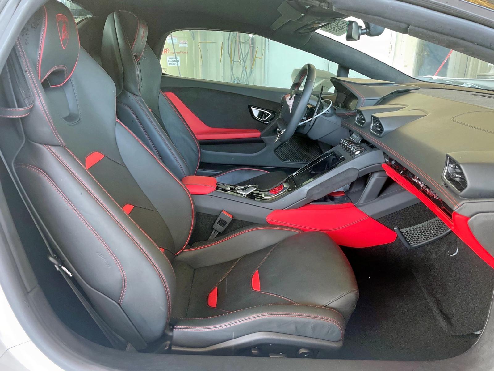 Photo 5 from auction – 2020 LAMBORGHINI HURACAN EV with VIN ZHWUT4ZF0LLA13660