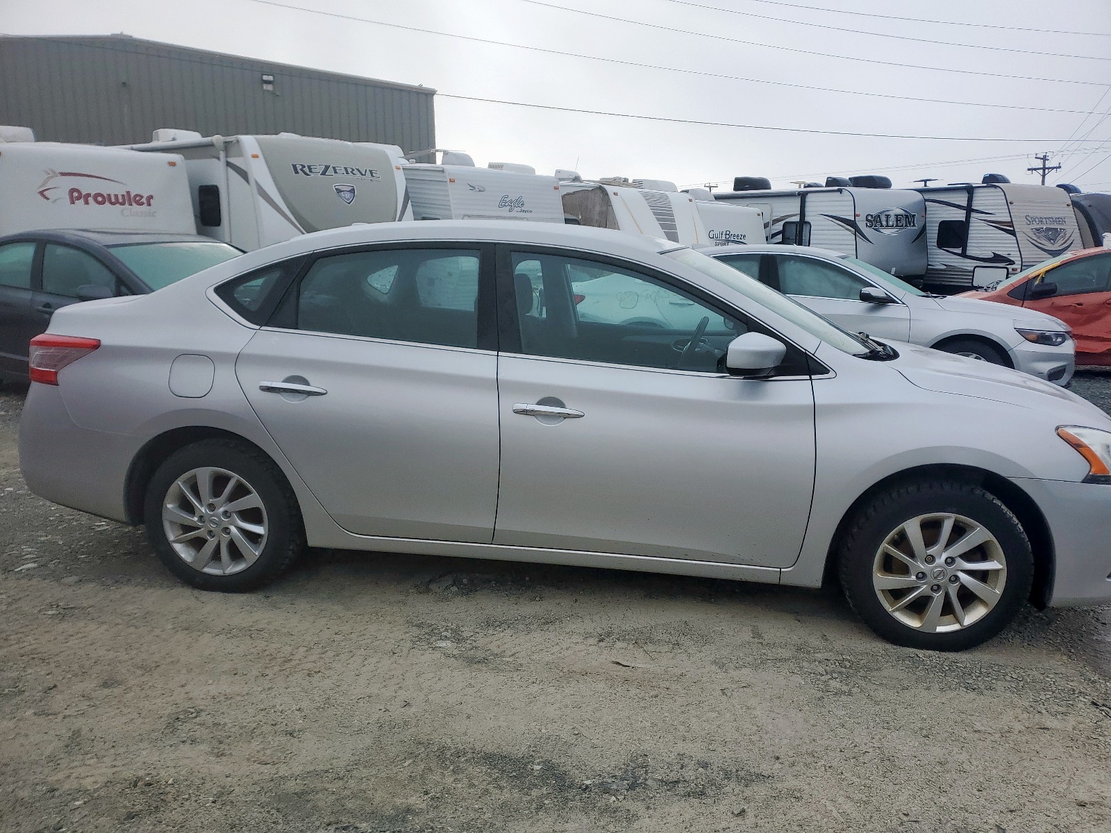 Photo 9 from auction – 2015 NISSAN SENTRA S with VIN 3N1AB7AP0FL633342