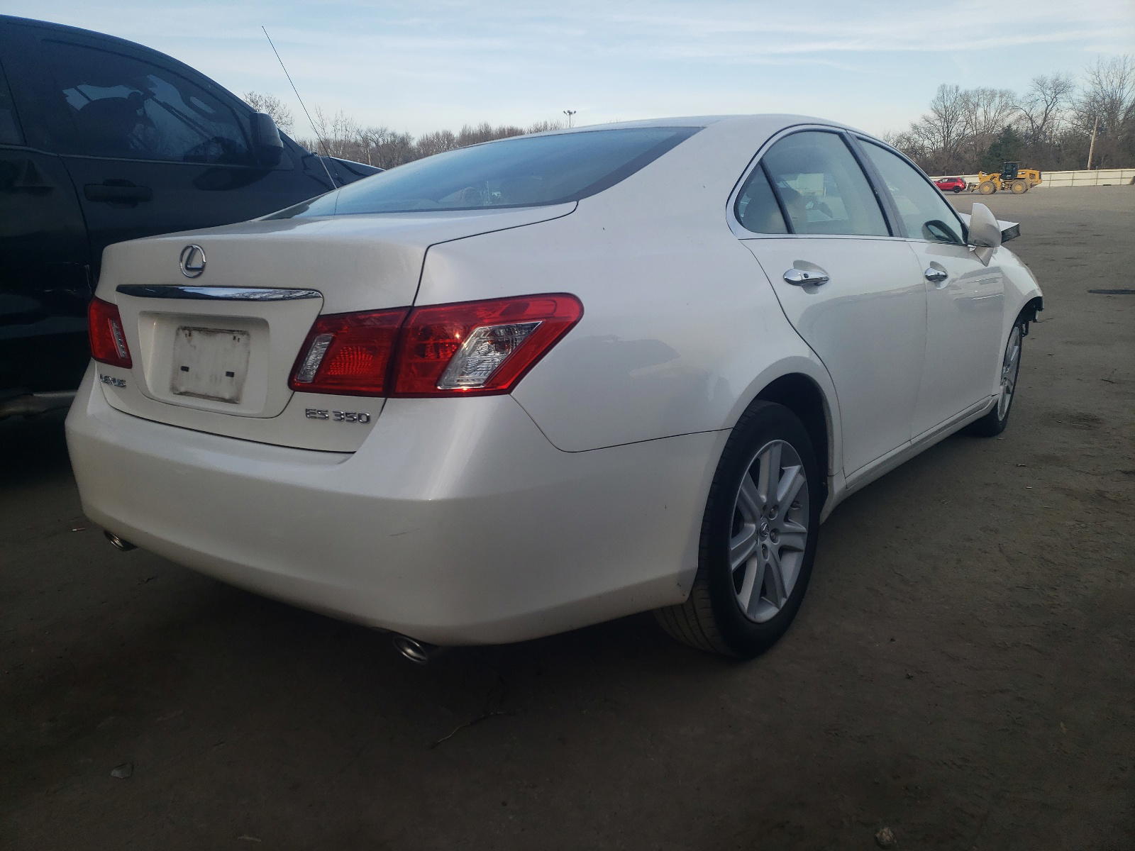 Photo 4 from auction – 2007 LEXUS ES 350 with VIN JTHBJ46G672125213