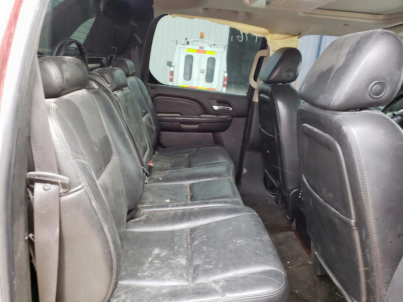 Photo 6 from auction – 2007 CADILLAC ESCALADE E with VIN 3GYFK62877G267324