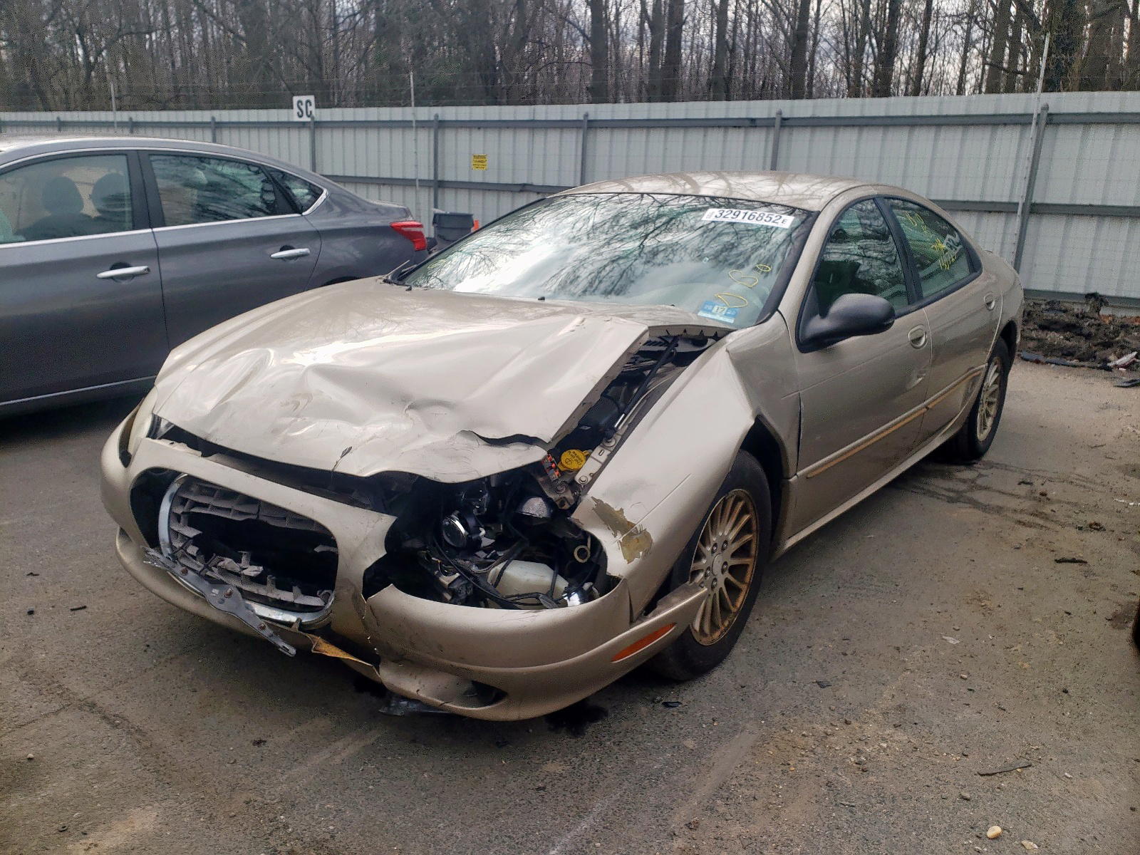 Photo 2 from auction – 2004 CHRYSLER CONCORDE L with VIN 2C3HD46R54H613922