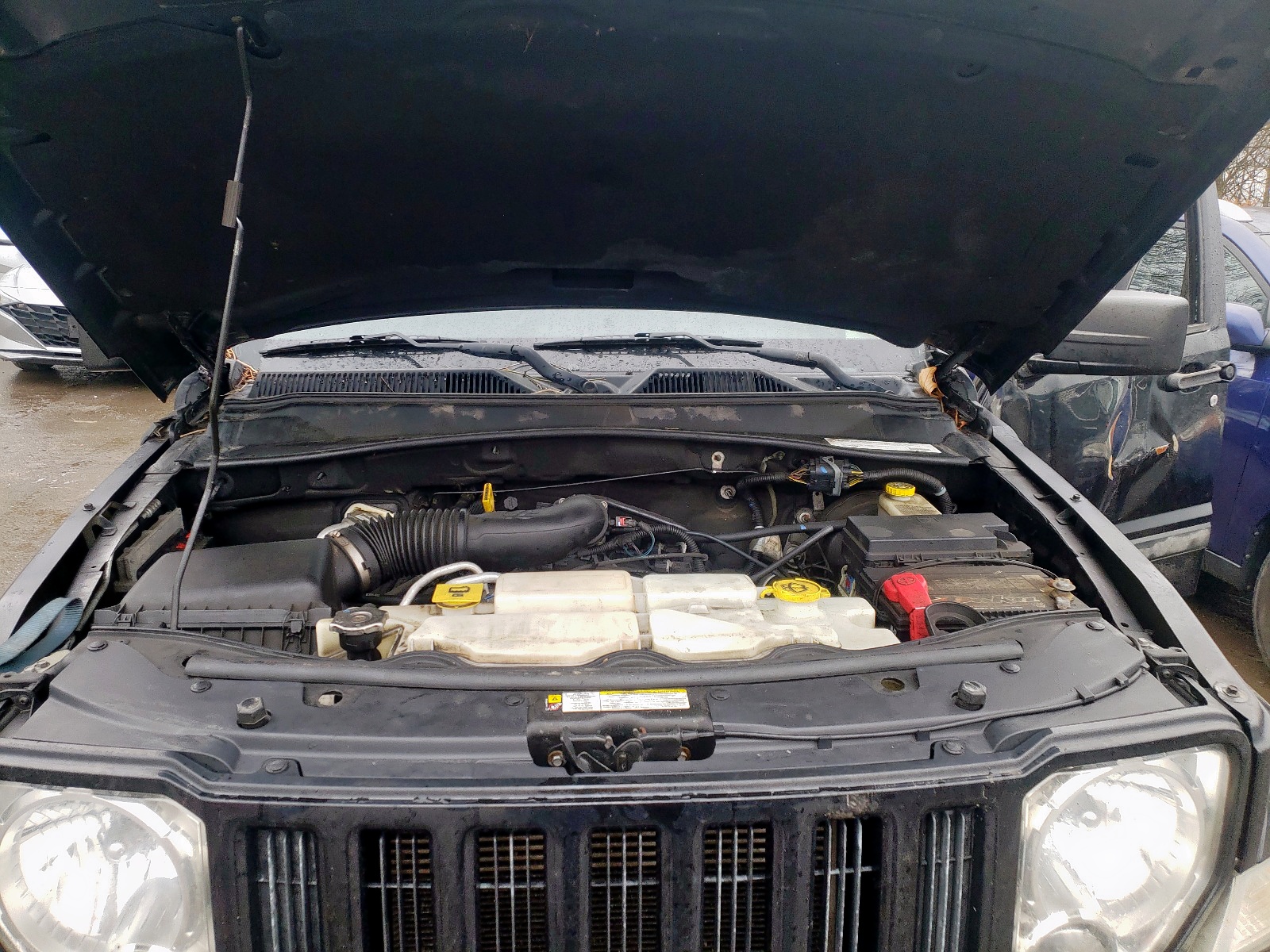 Photo 7 from auction – 2012 JEEP LIBERTY SP with VIN 1C4PJMAK2CW124551