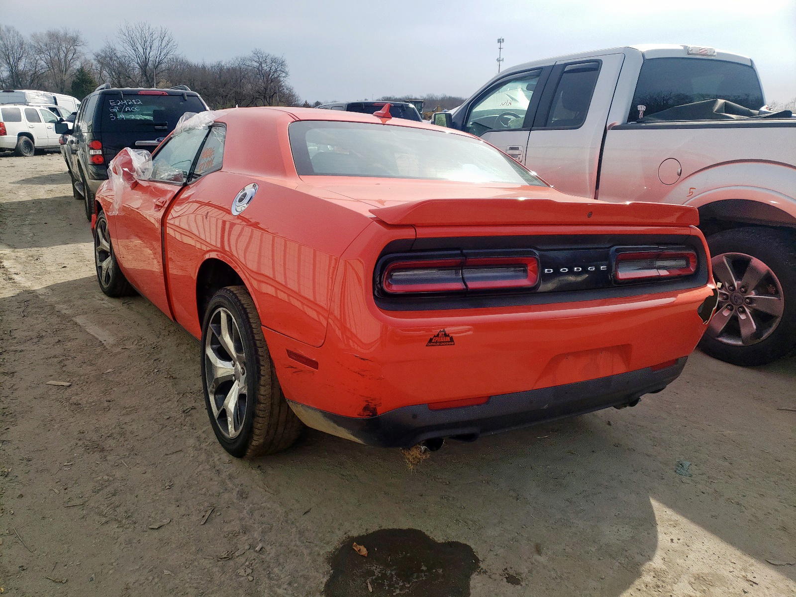 Photo 3 from auction – 2016 DODGE CHALLENGER with VIN 2C3CDZAG6GH301139