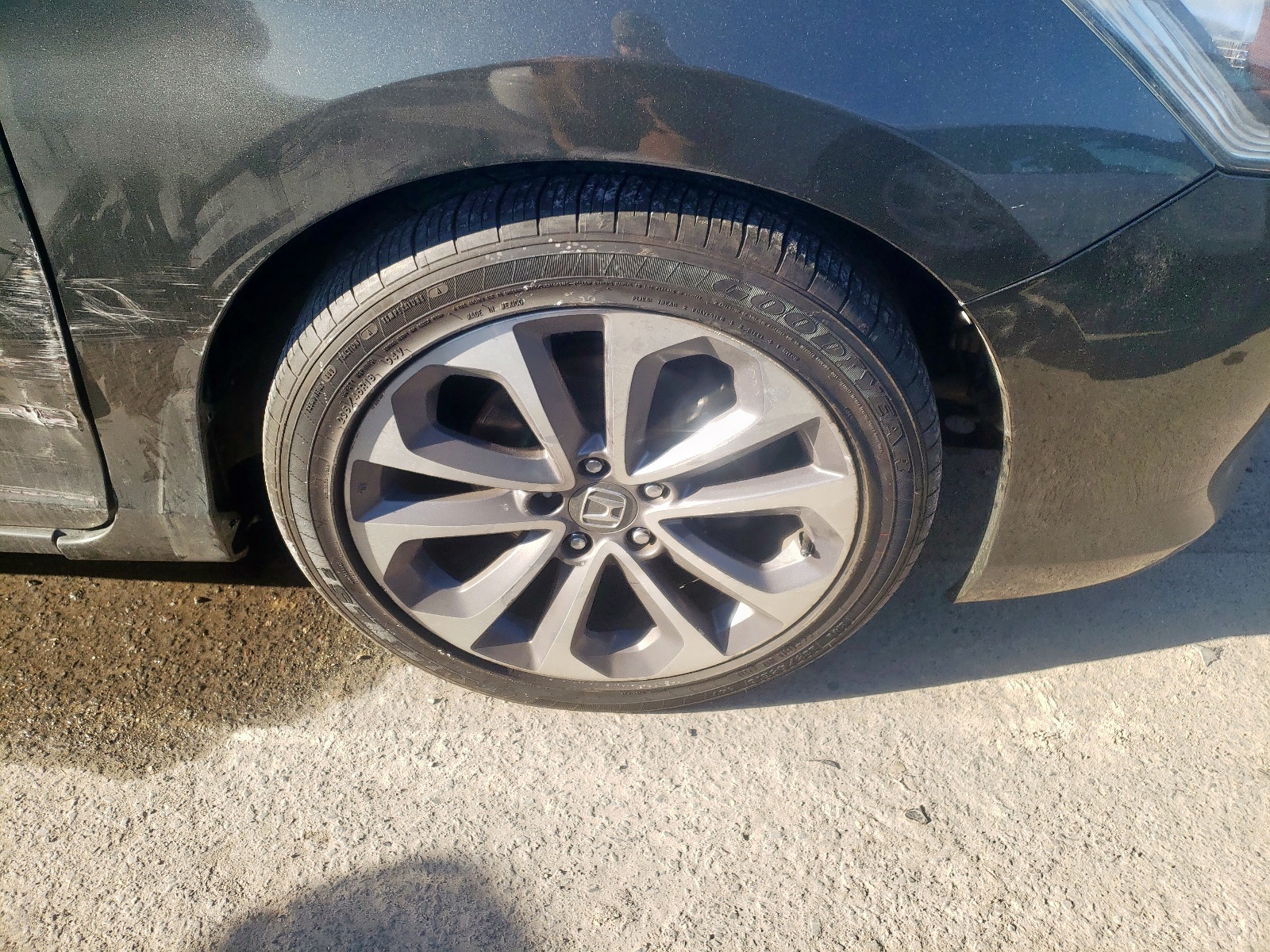 Photo 9 from auction – 2014 HONDA ACCORD EXL with VIN 1HGCR2F83EA101516