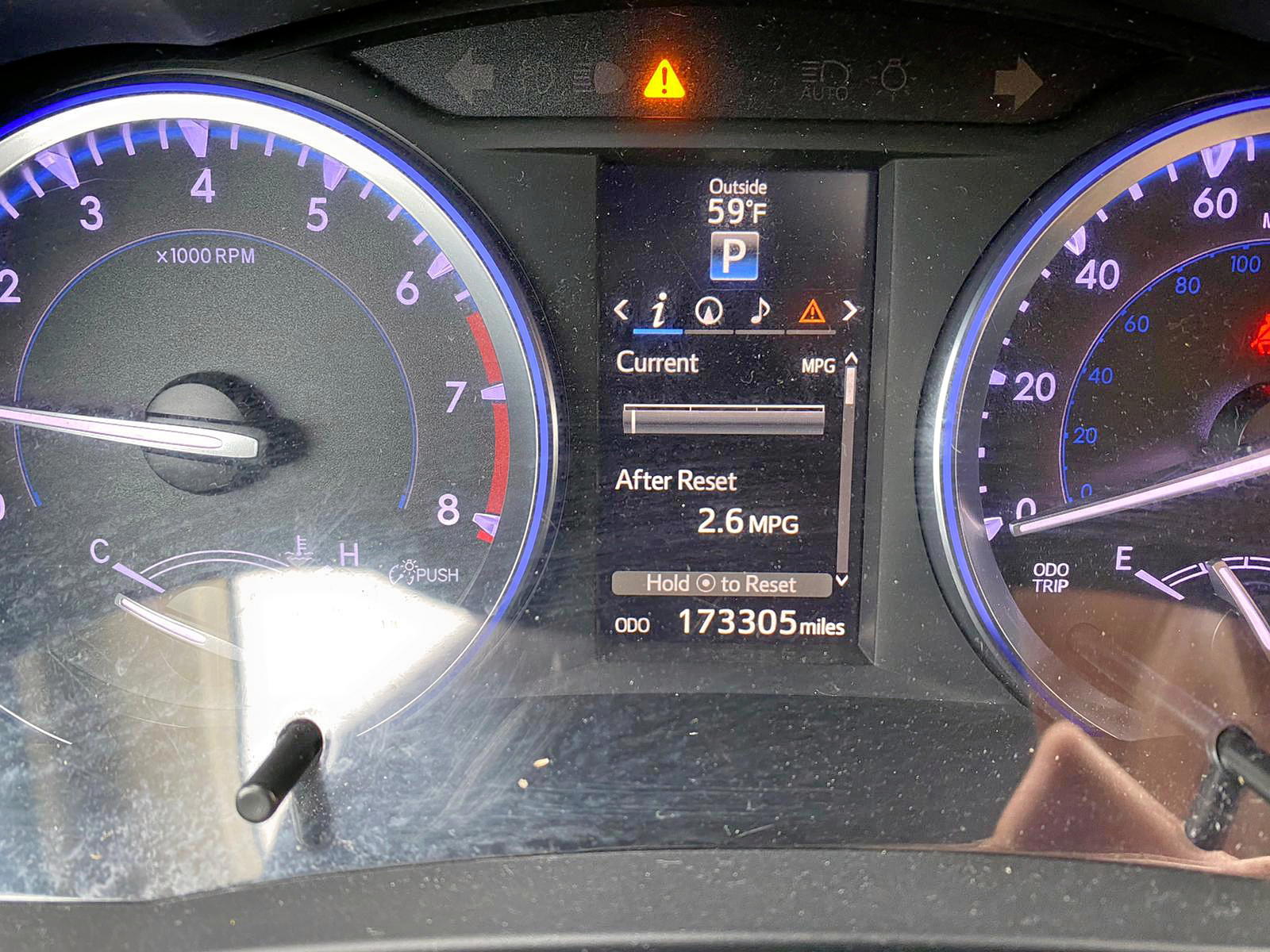 Photo 5 from auction – 2014 TOYOTA HIGHLANDER with VIN 5TDJKRFH1ES028927