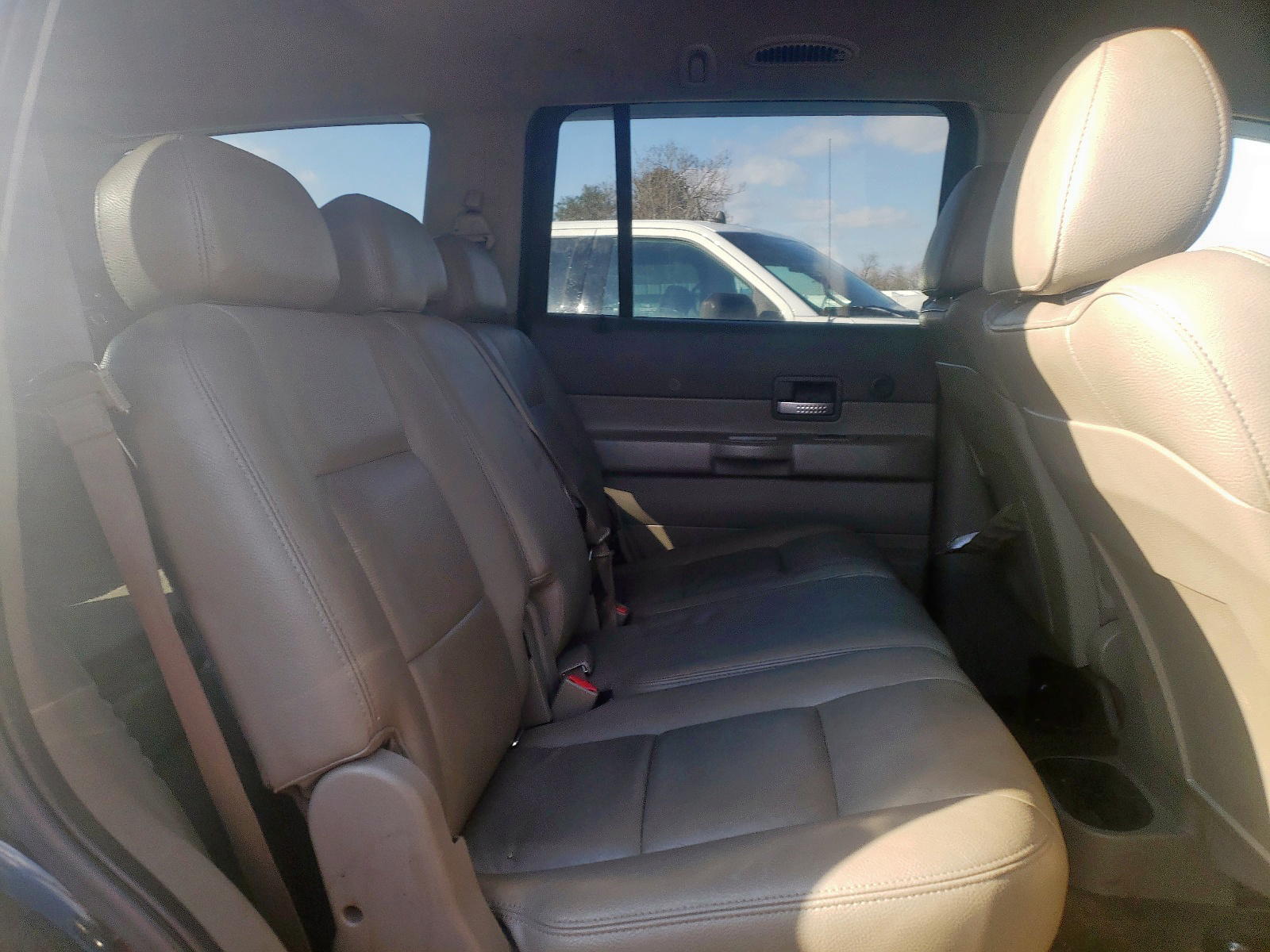 Photo 6 from auction – 2005 DODGE DURANGO SL with VIN 1D4HB48D25F590298