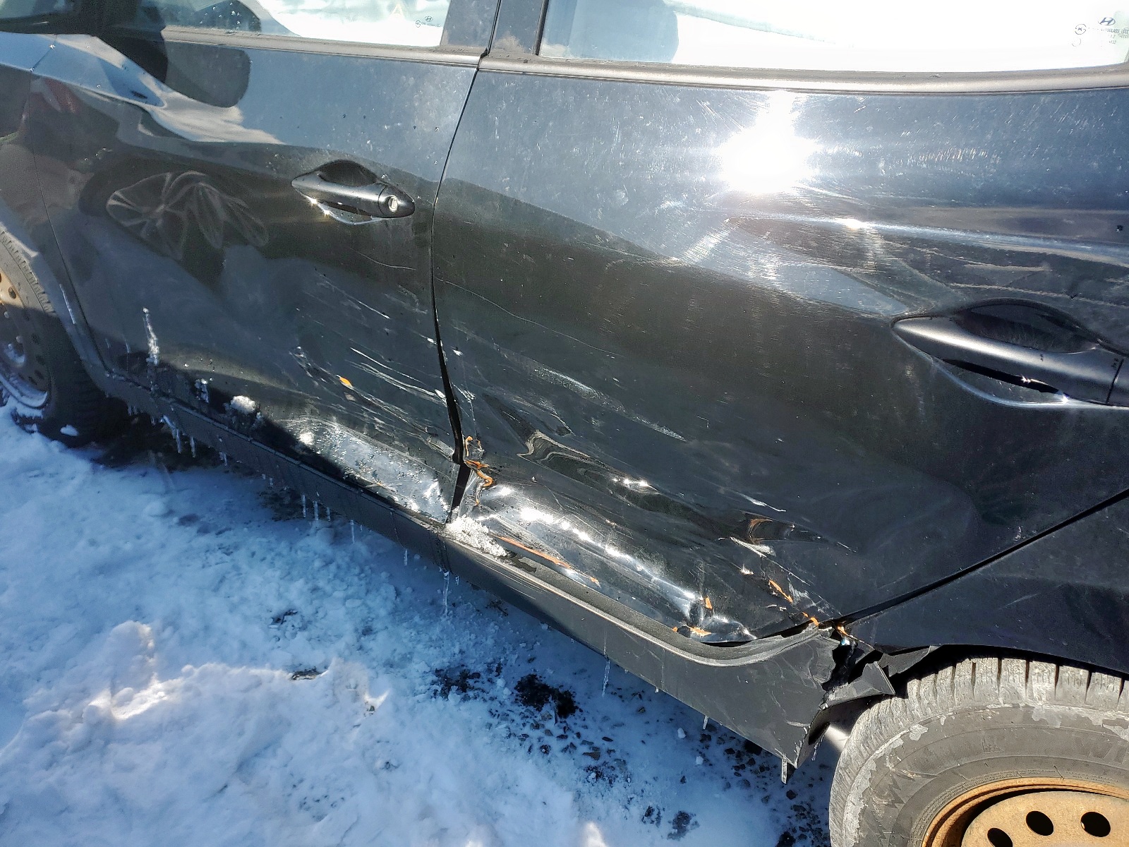 Photo 9 from auction – 2013 HYUNDAI TUCSON GL with VIN KM8JT3AC3DU739931