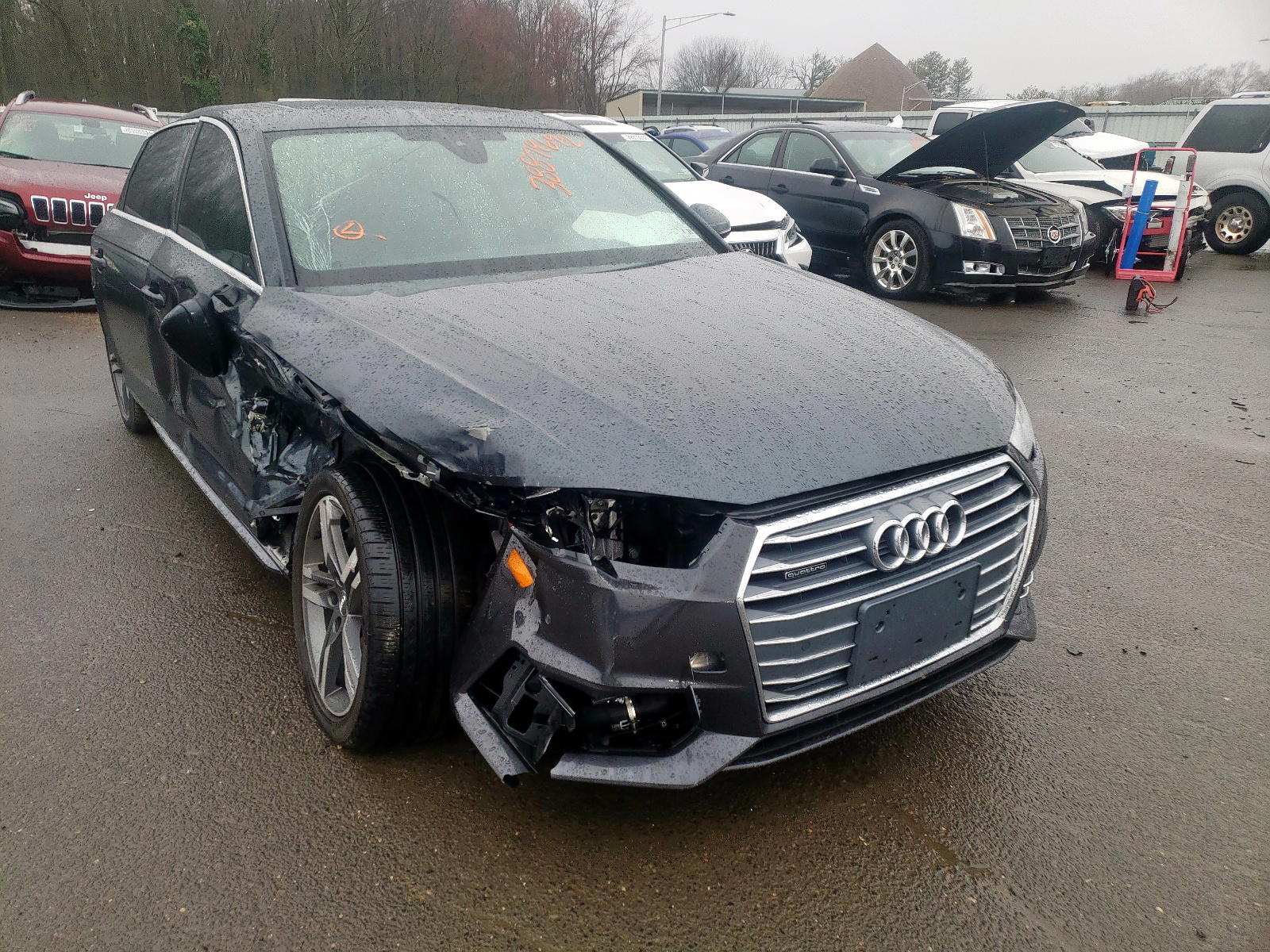 AUDI A4 PREMIUM 2018 with VIN WAUENAF49JN017632 - Photo from auction