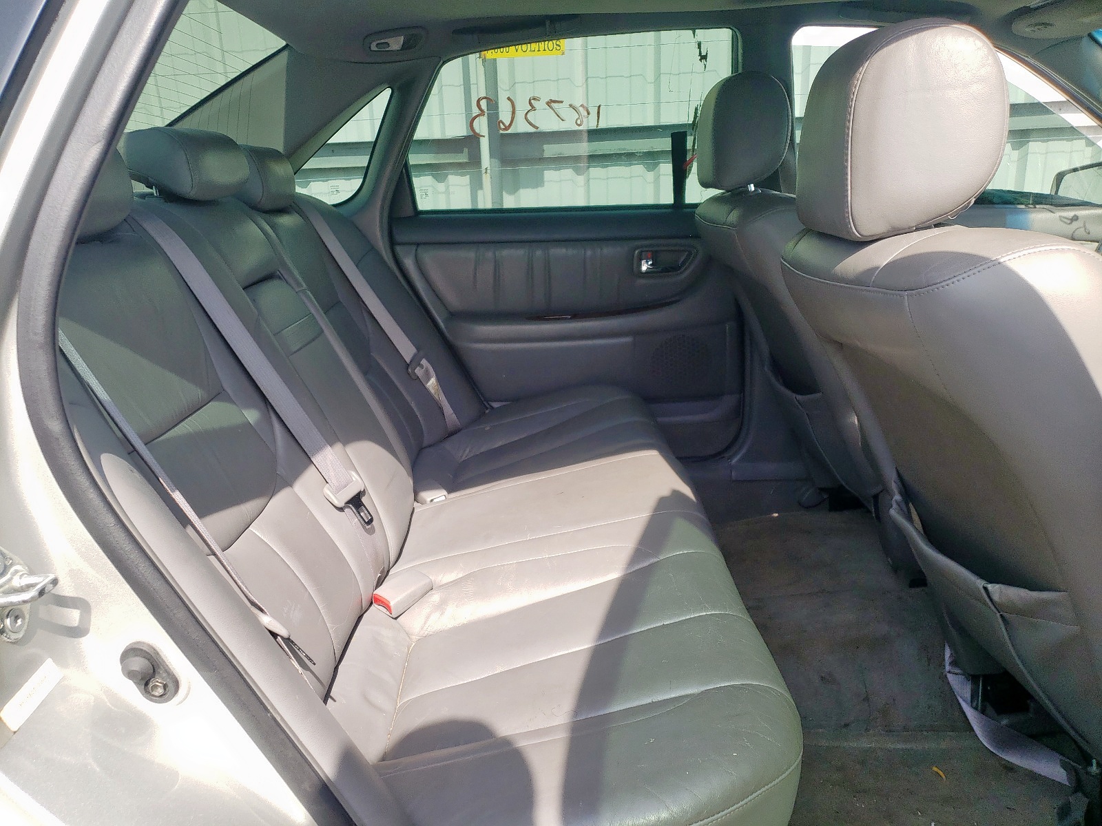 Photo 6 from auction – 2002 TOYOTA AVALON XL with VIN 4T1BF28B22U200815