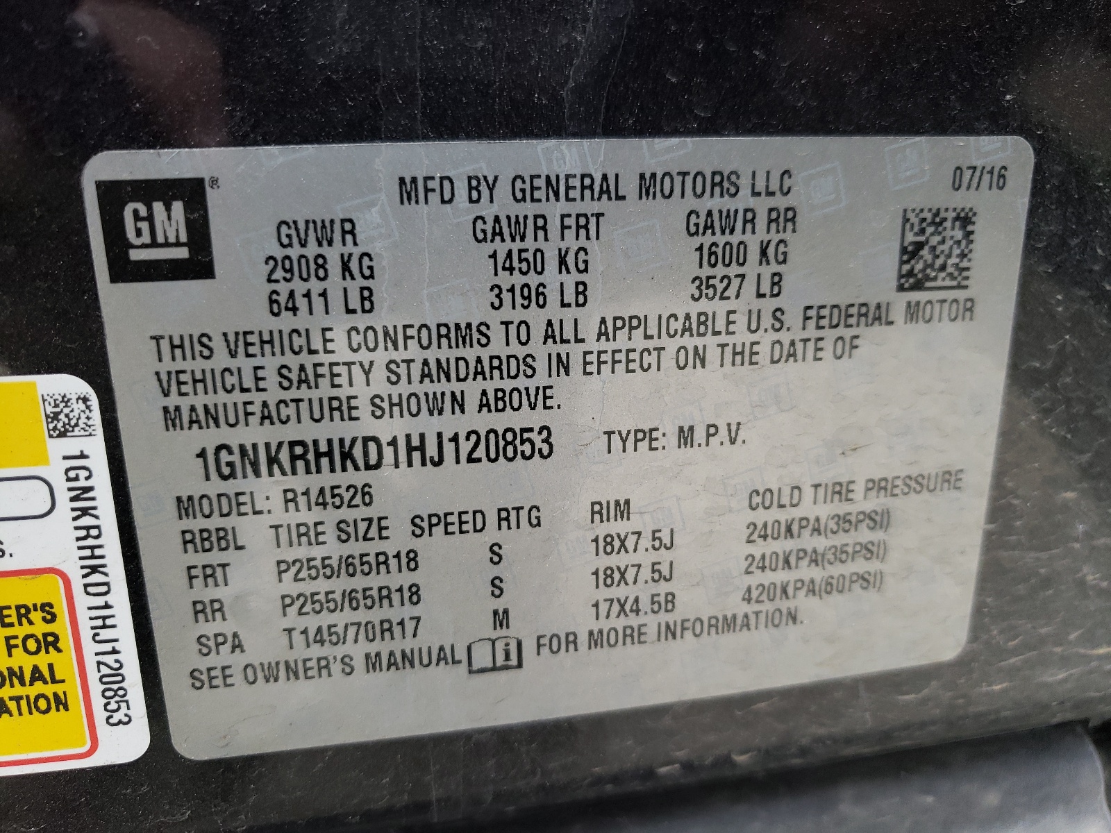 Photo 10 from auction – 2017 CHEVROLET TRAVERSE L with VIN 1GNKRHKD1HJ120853